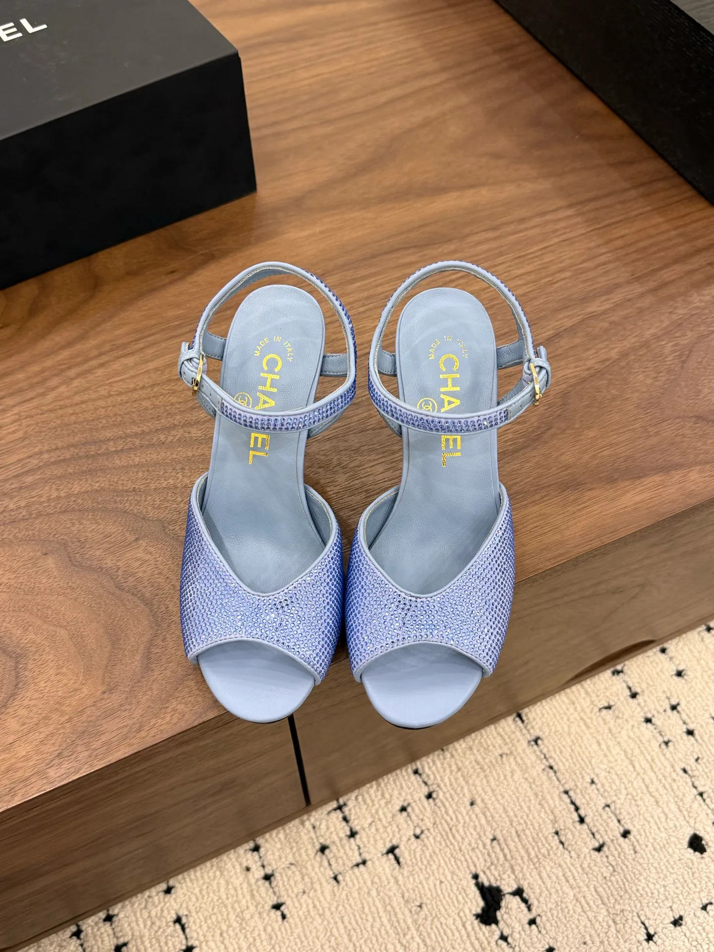 Туфли Женские Chanel 12399406