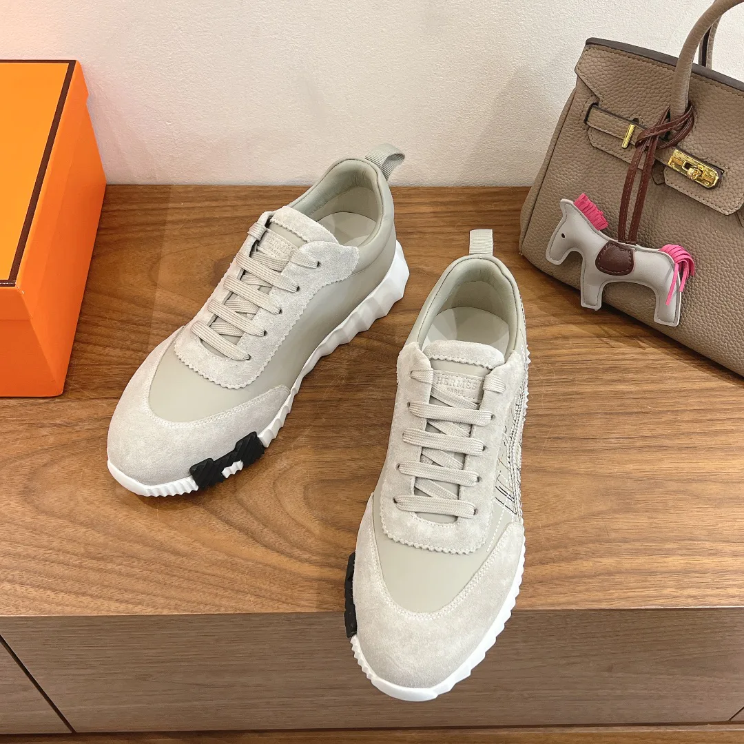 Кроссовки Женские Hermes 18729793
