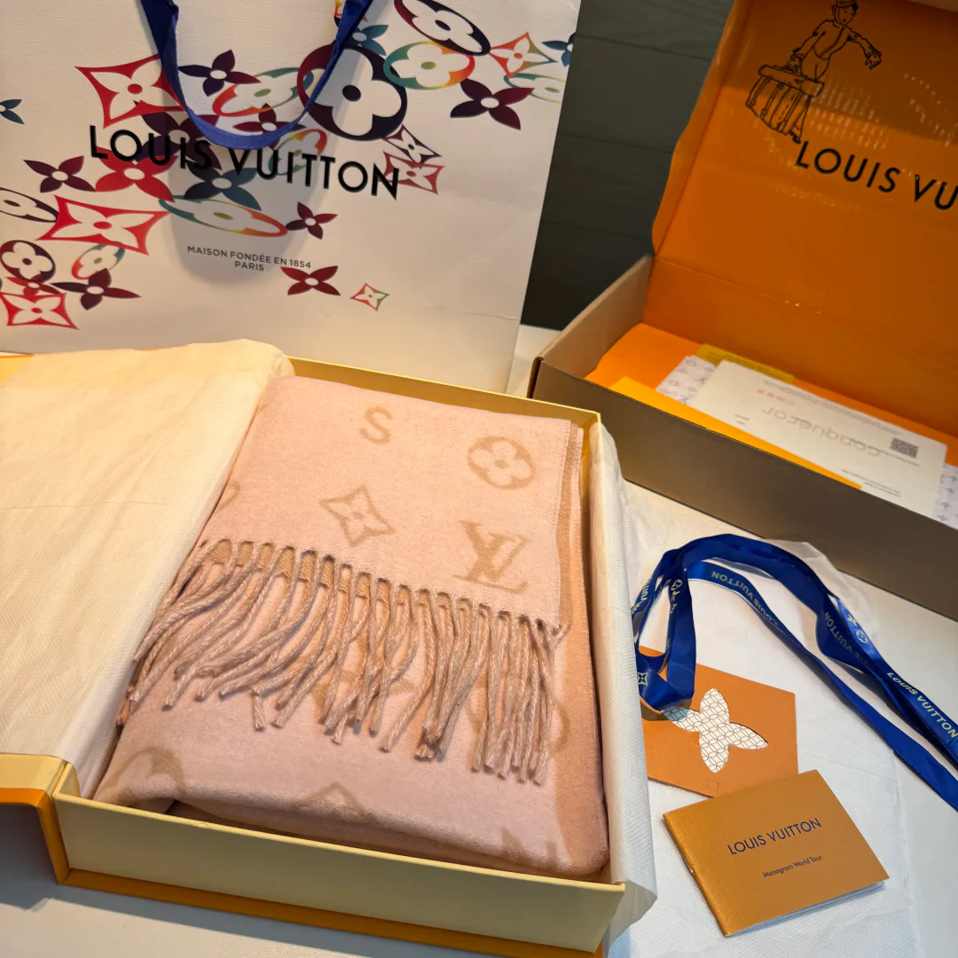 Шарфы Louis Vuitton 497643