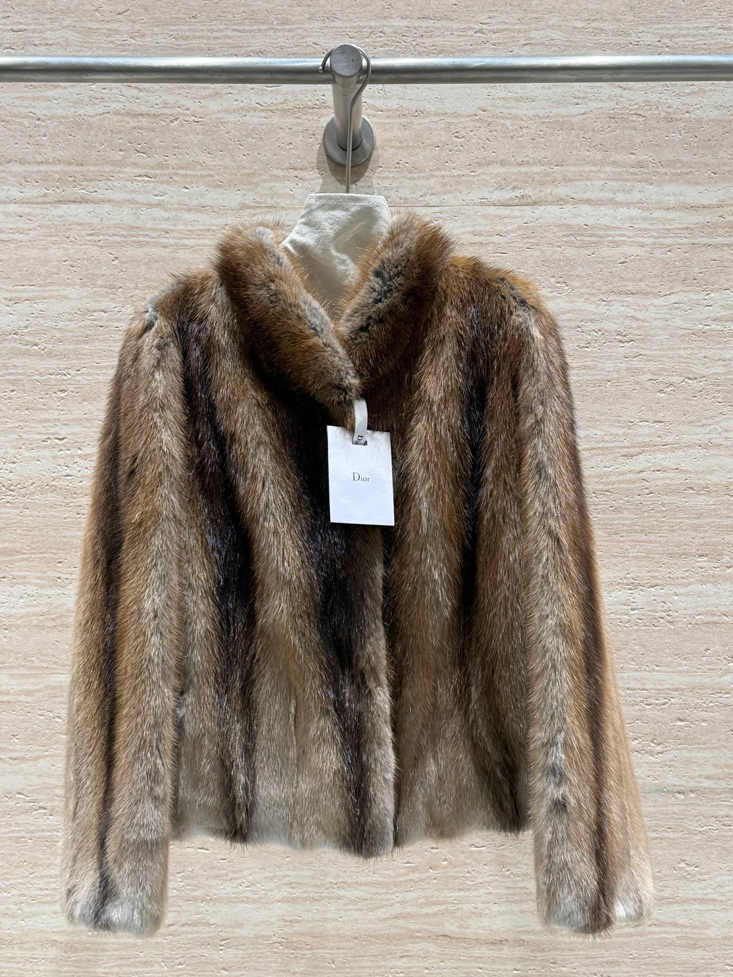 Шубы Женские Christian Dior 2609551
