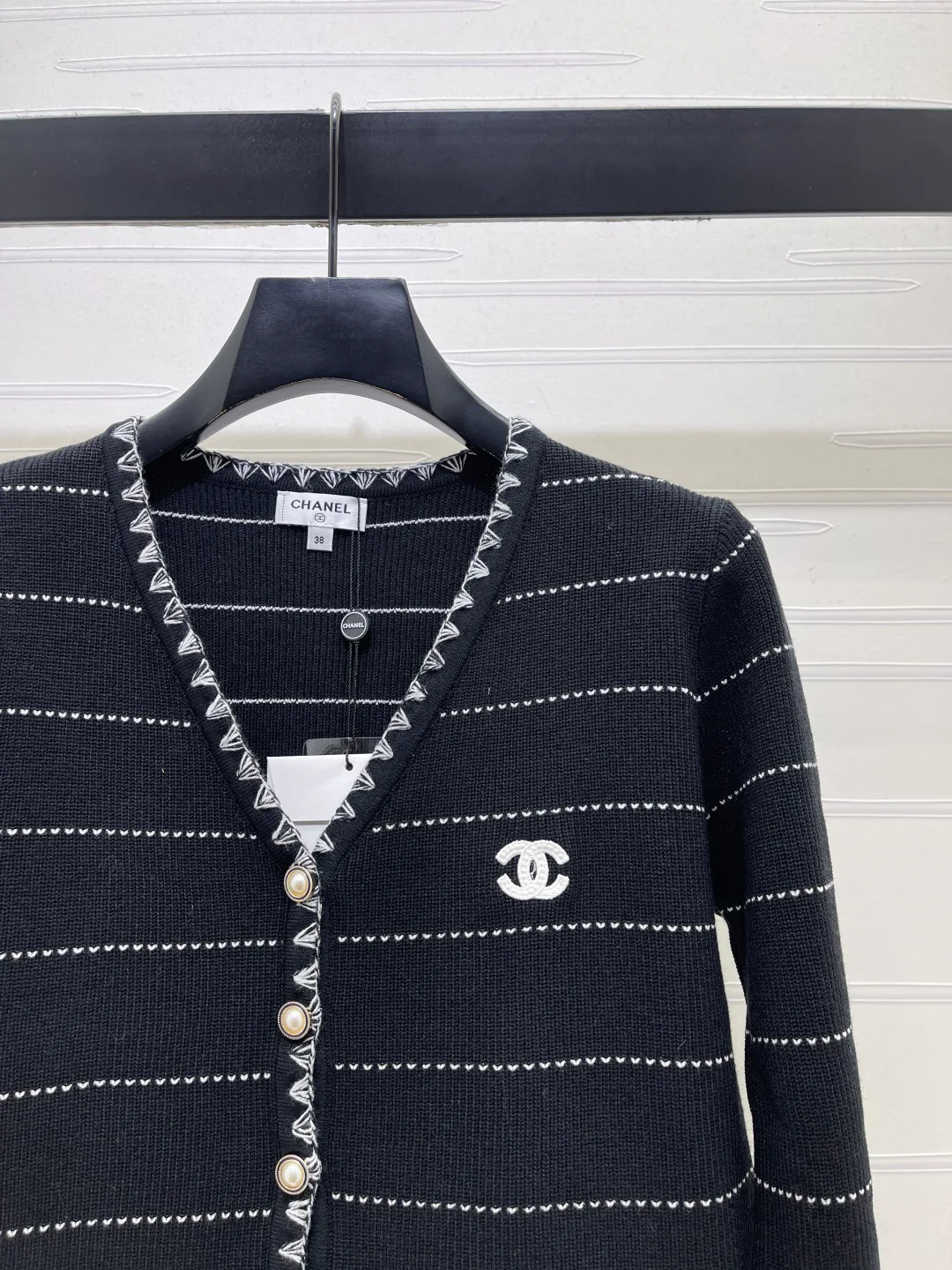 Джемперы И Свитеры Женские Chanel 19098353