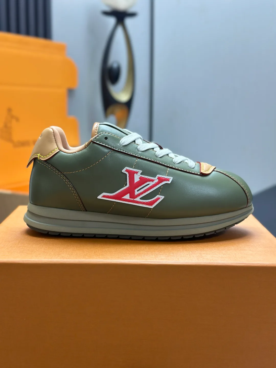 Кроссовки Женские Louis Vuitton 3470525