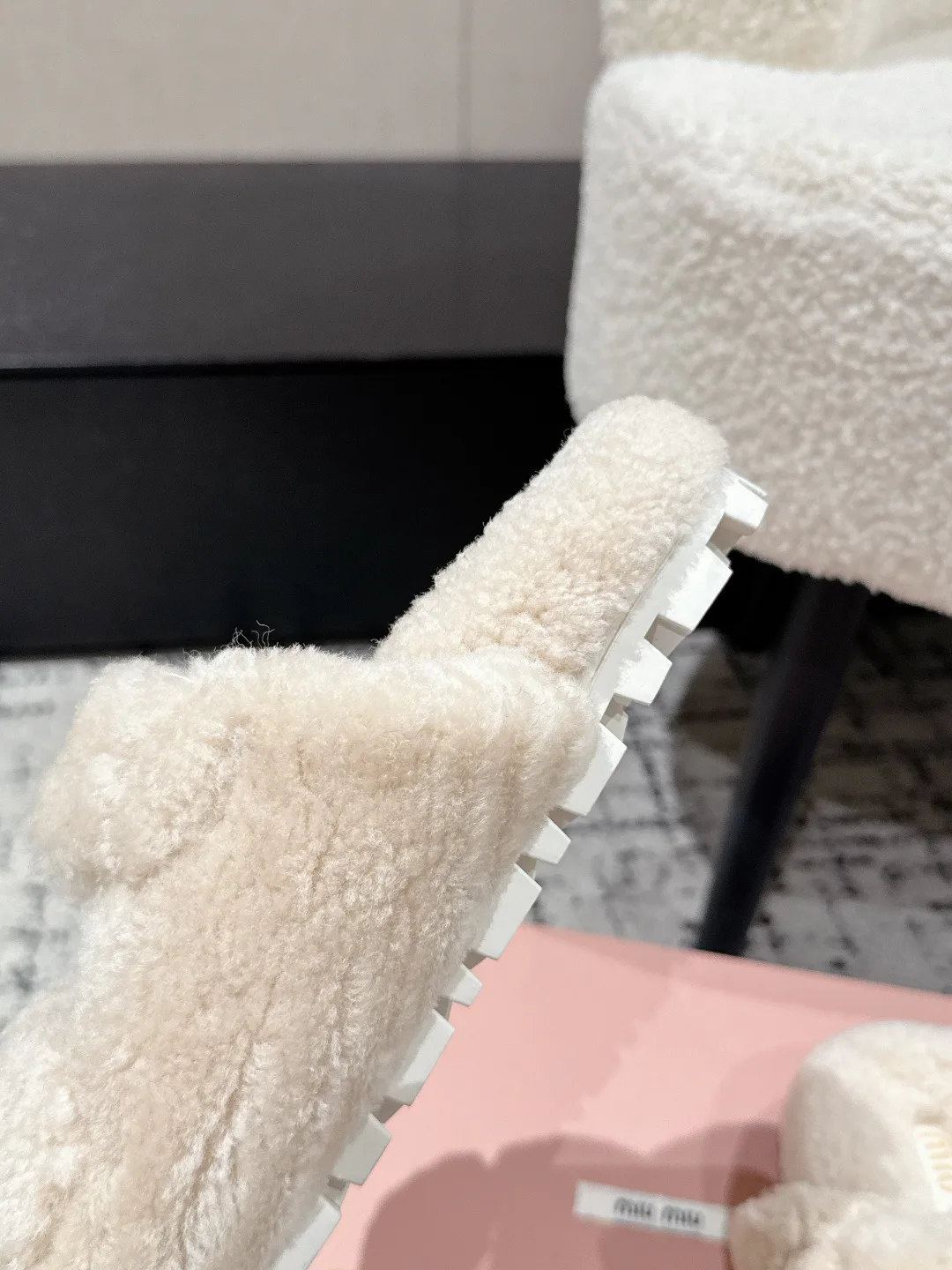 Тапочки Женские Miu Miu 444721