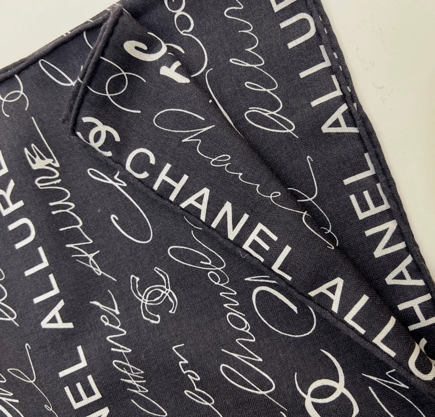 Шарфы Chanel 115129