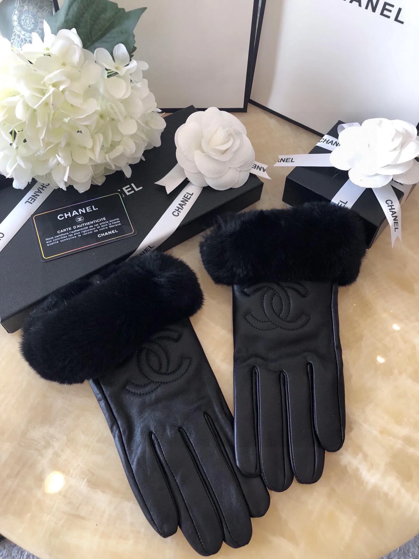 Перчатки Chanel 438422