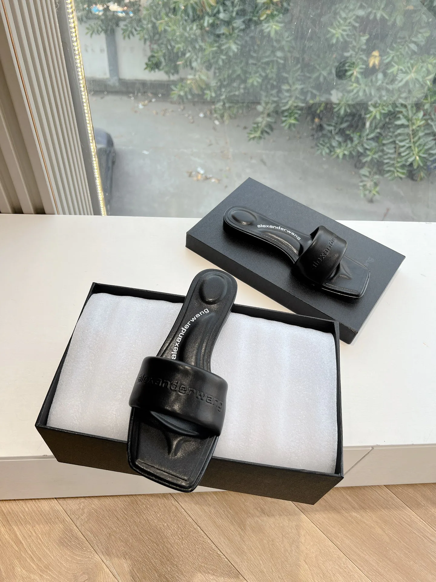 Шлепанцы Женские Alexander Wang 997