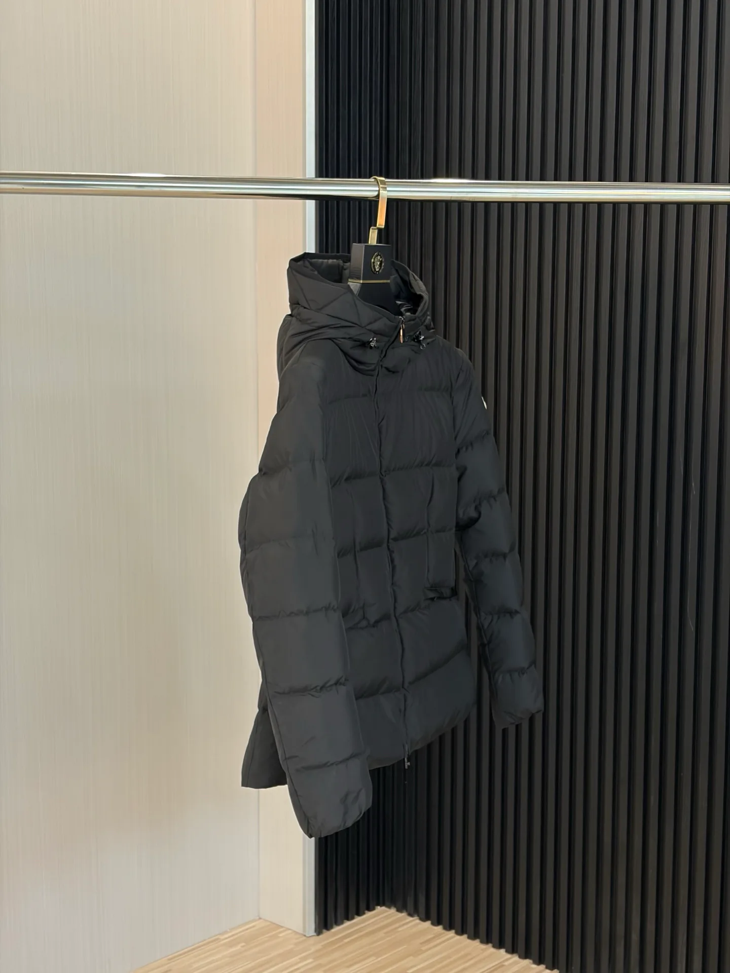 Куртки И Пуховики Женские Moncler 18188678