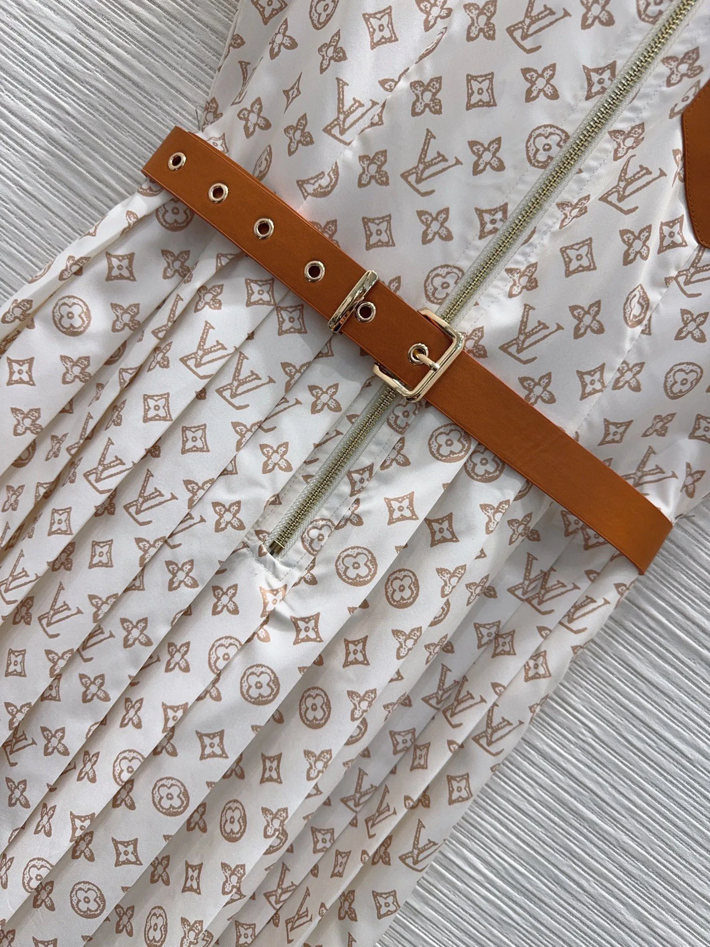 Платья Женские Louis Vuitton 11484426