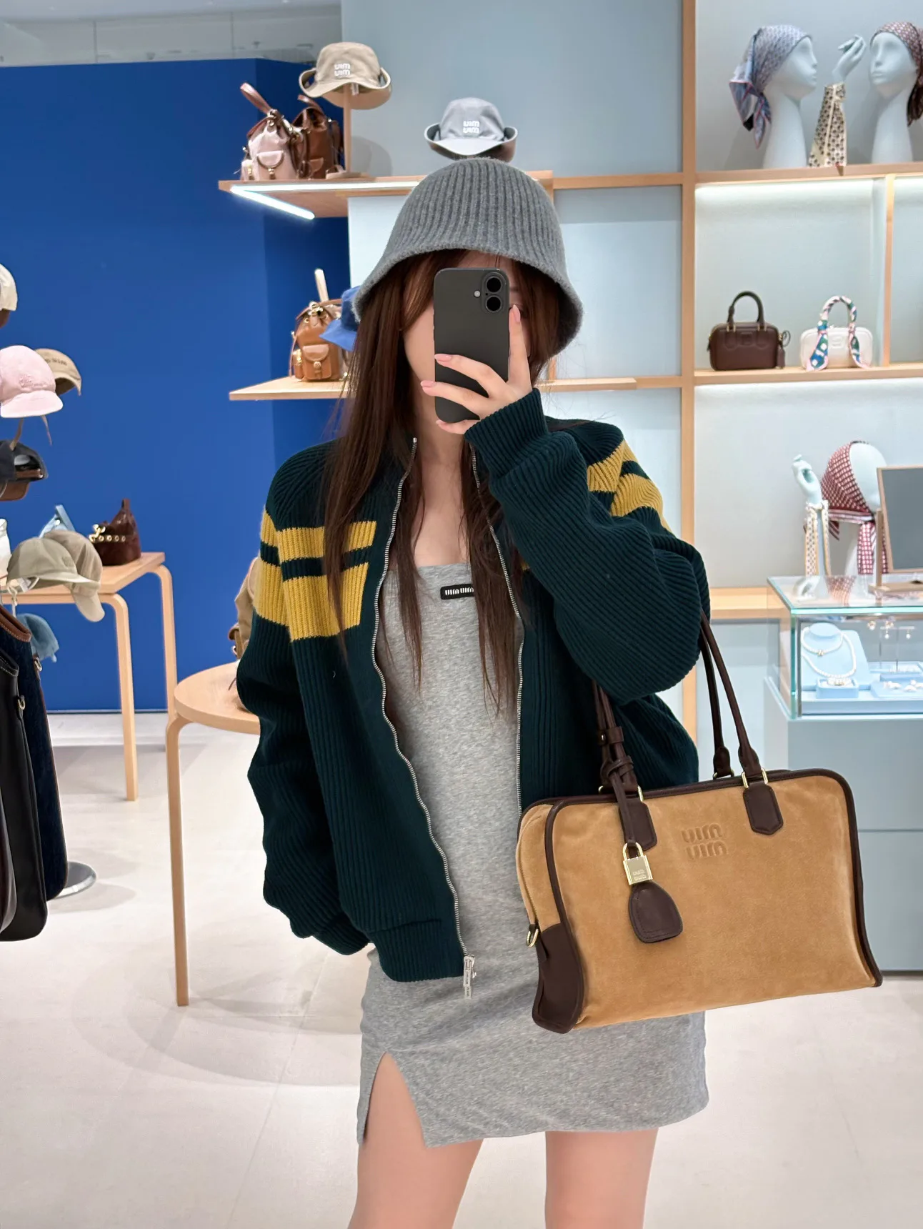Куртки И Пуховики Женские Miu Miu 19001666