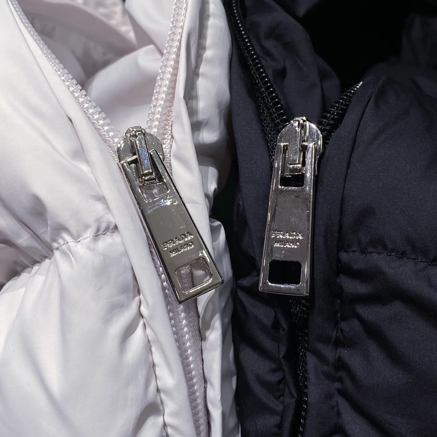 Куртки И Пуховики Мужские Prada 1807026