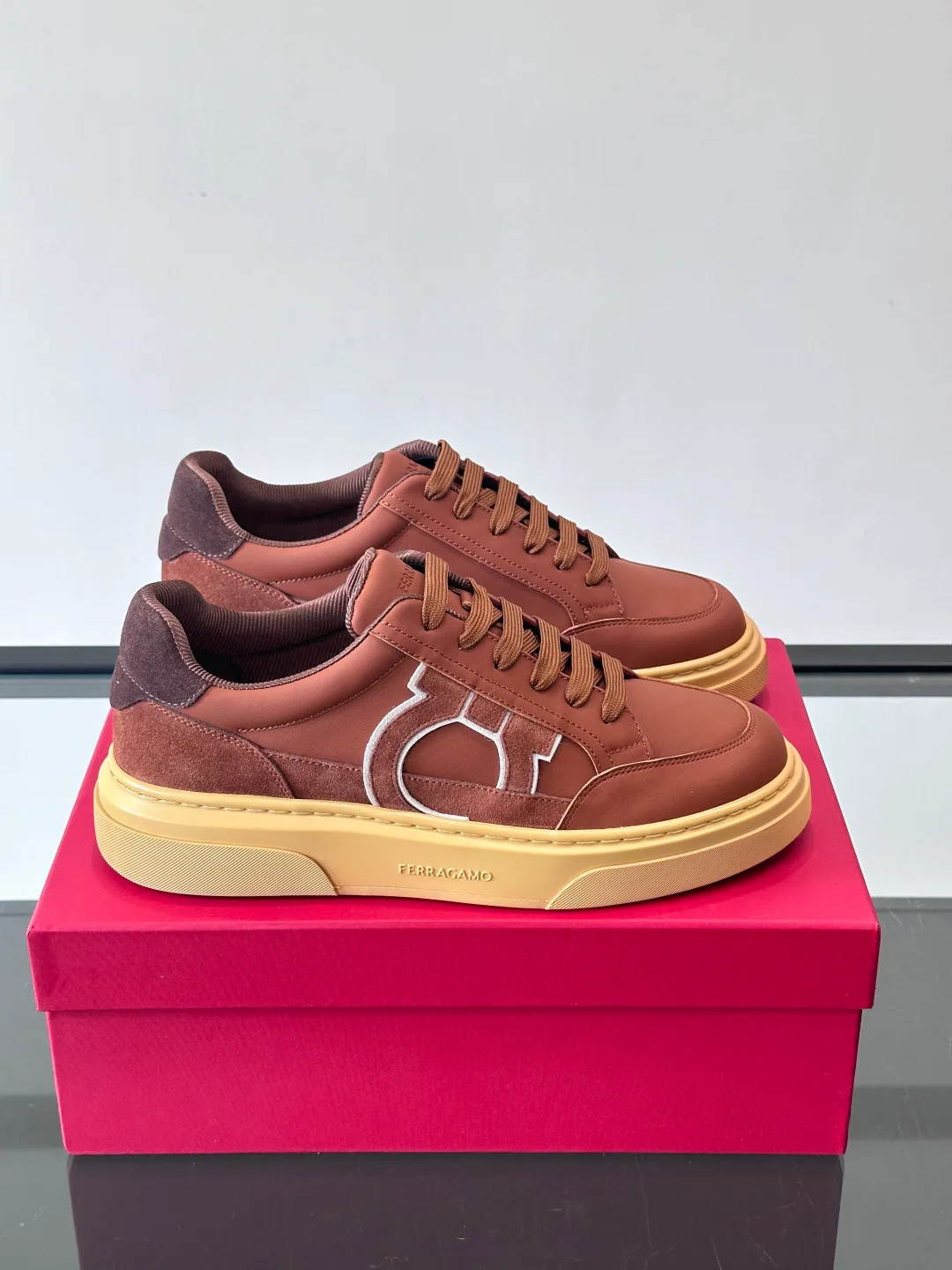 Кроссовки Мужские Salvatore Ferragamo 10313610