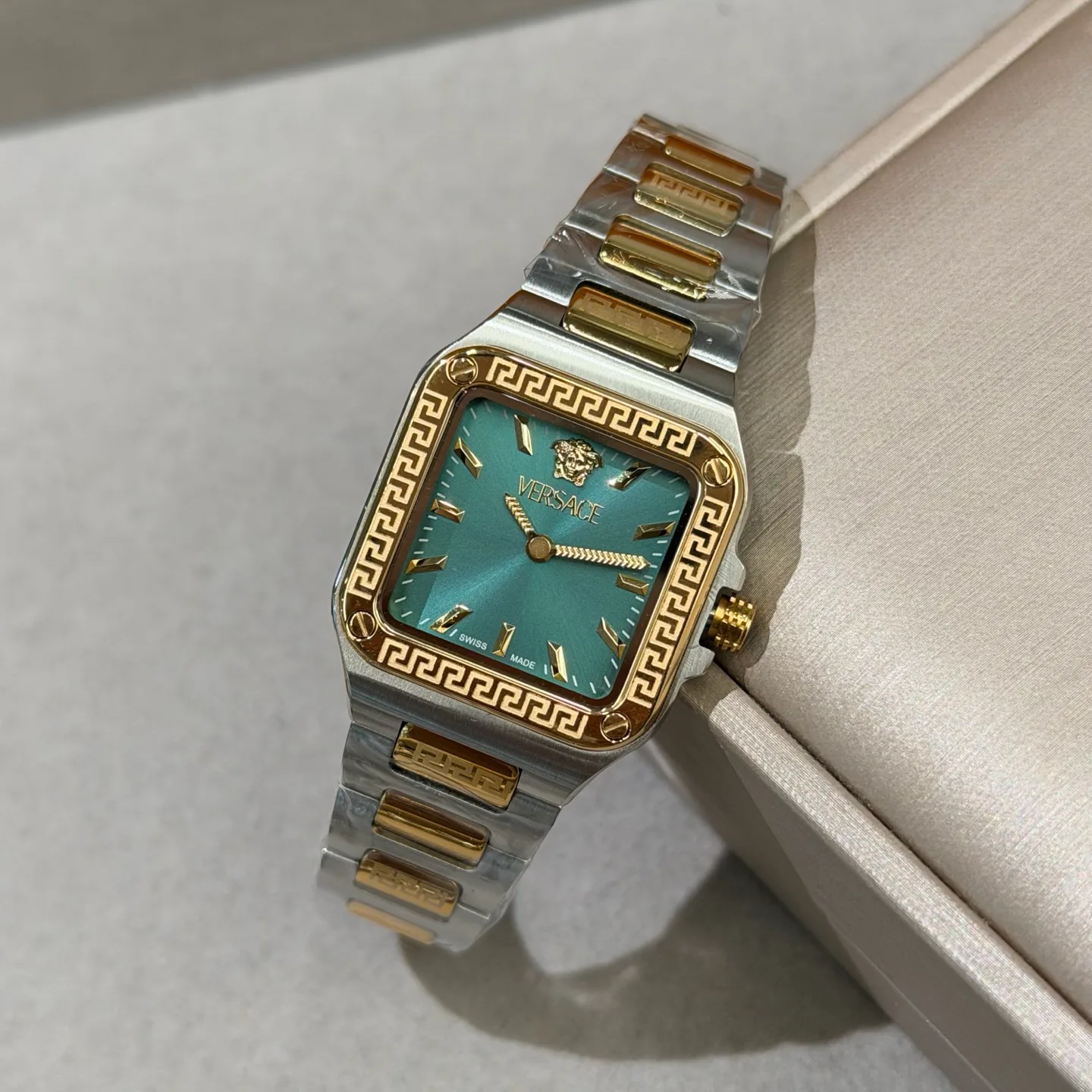 Часы Женские Versace 17813610