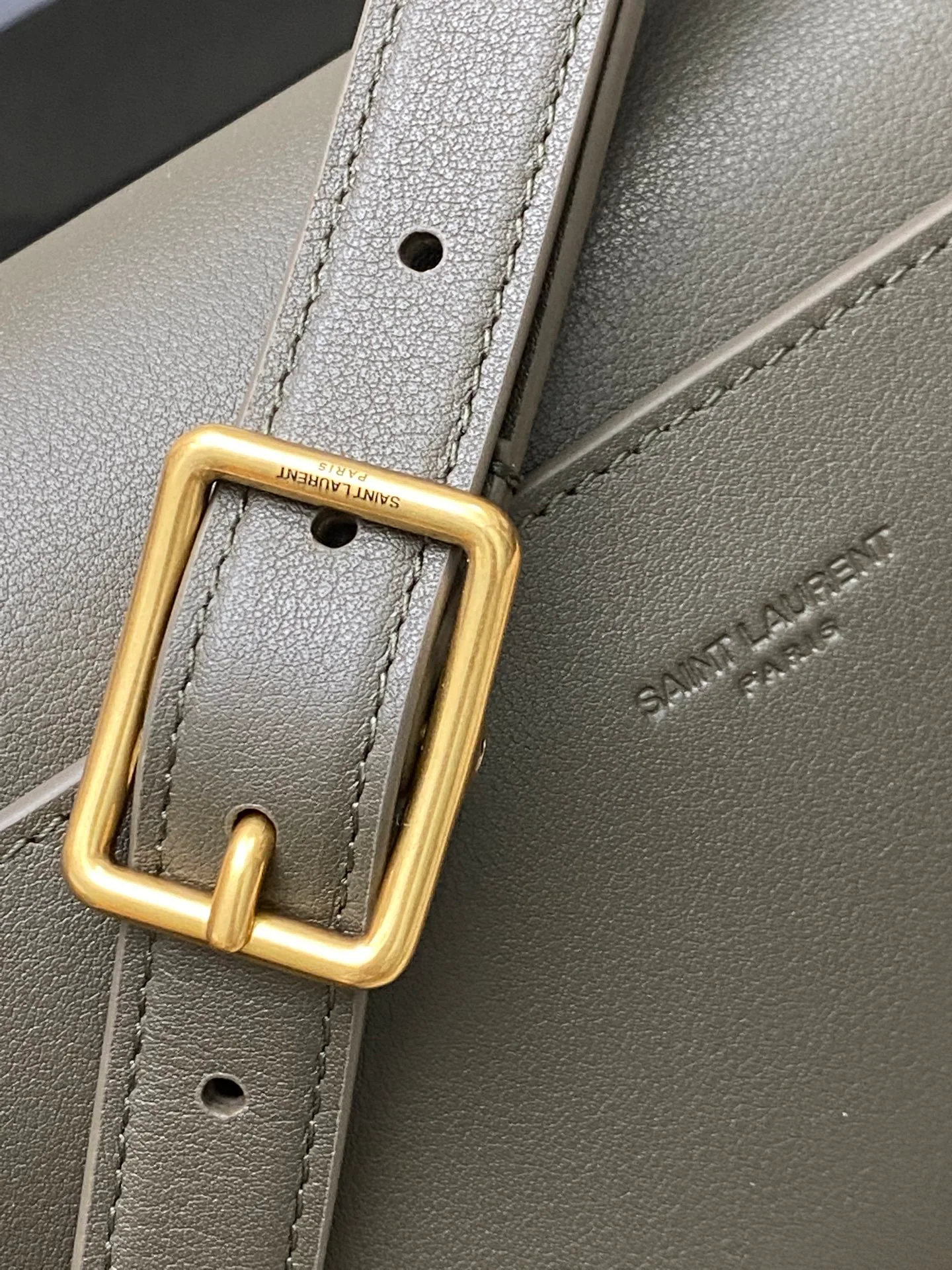 Сумки На Ремне Женские Saint Laurent 1030243