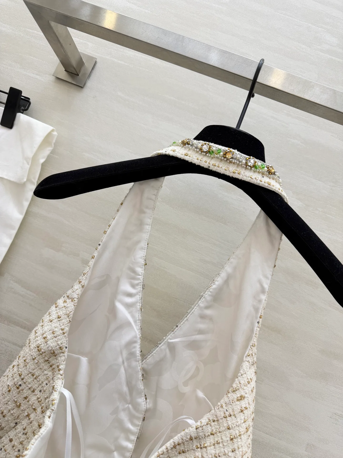 Жилеты Женские Chanel 10088680