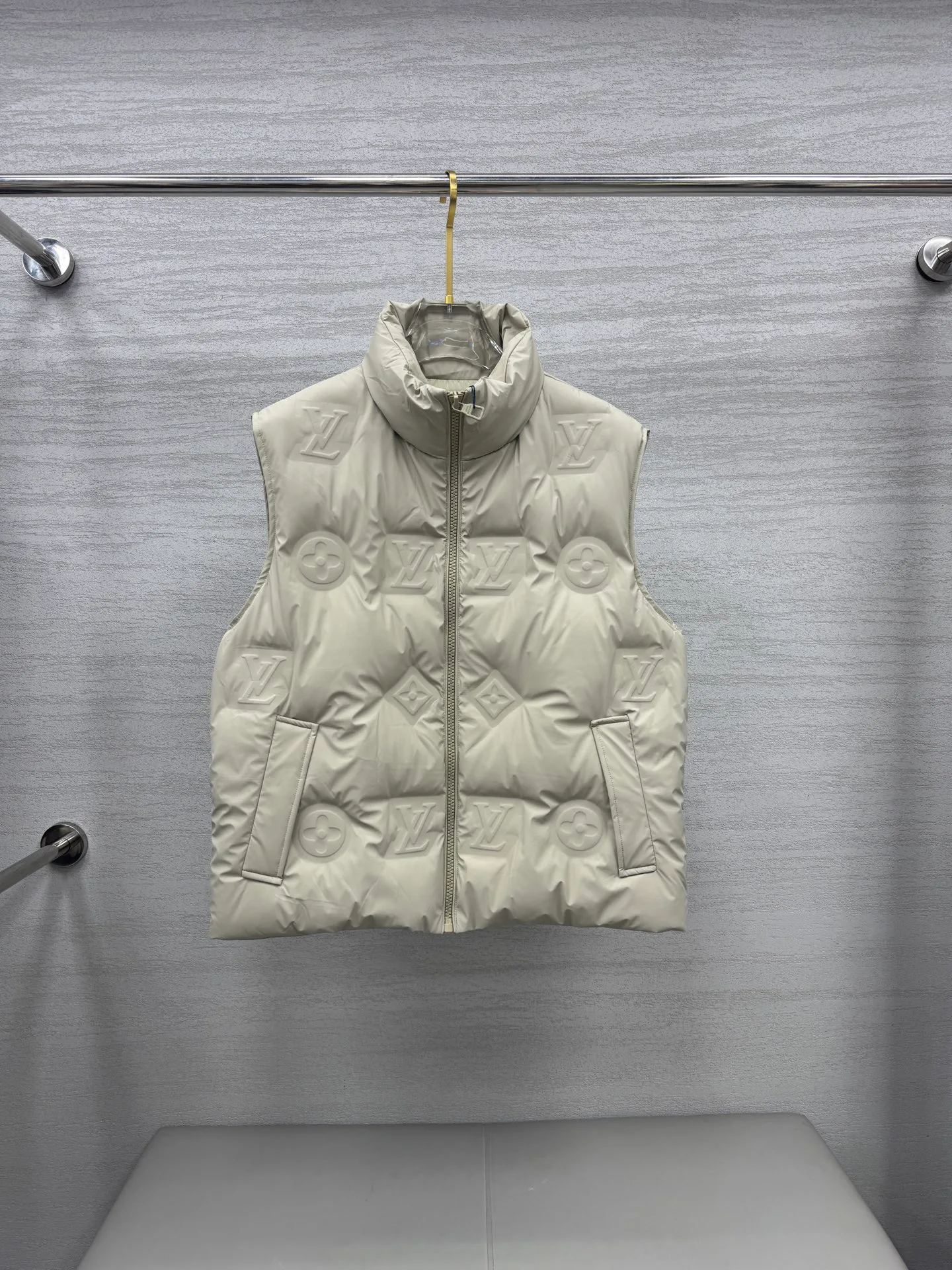 Жилеты Женские Louis Vuitton 283198