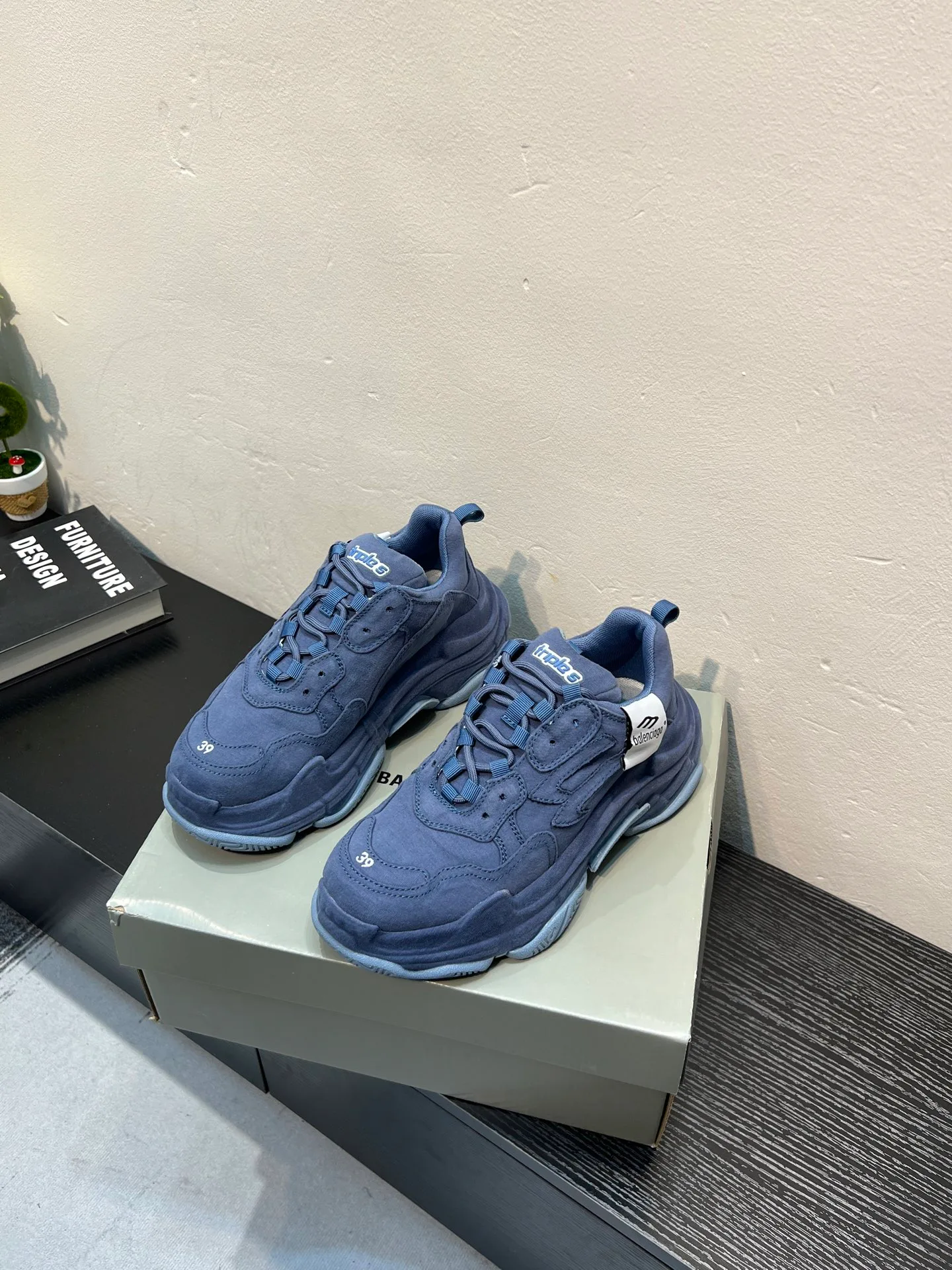 Кроссовки Женские Balenciaga 4832842