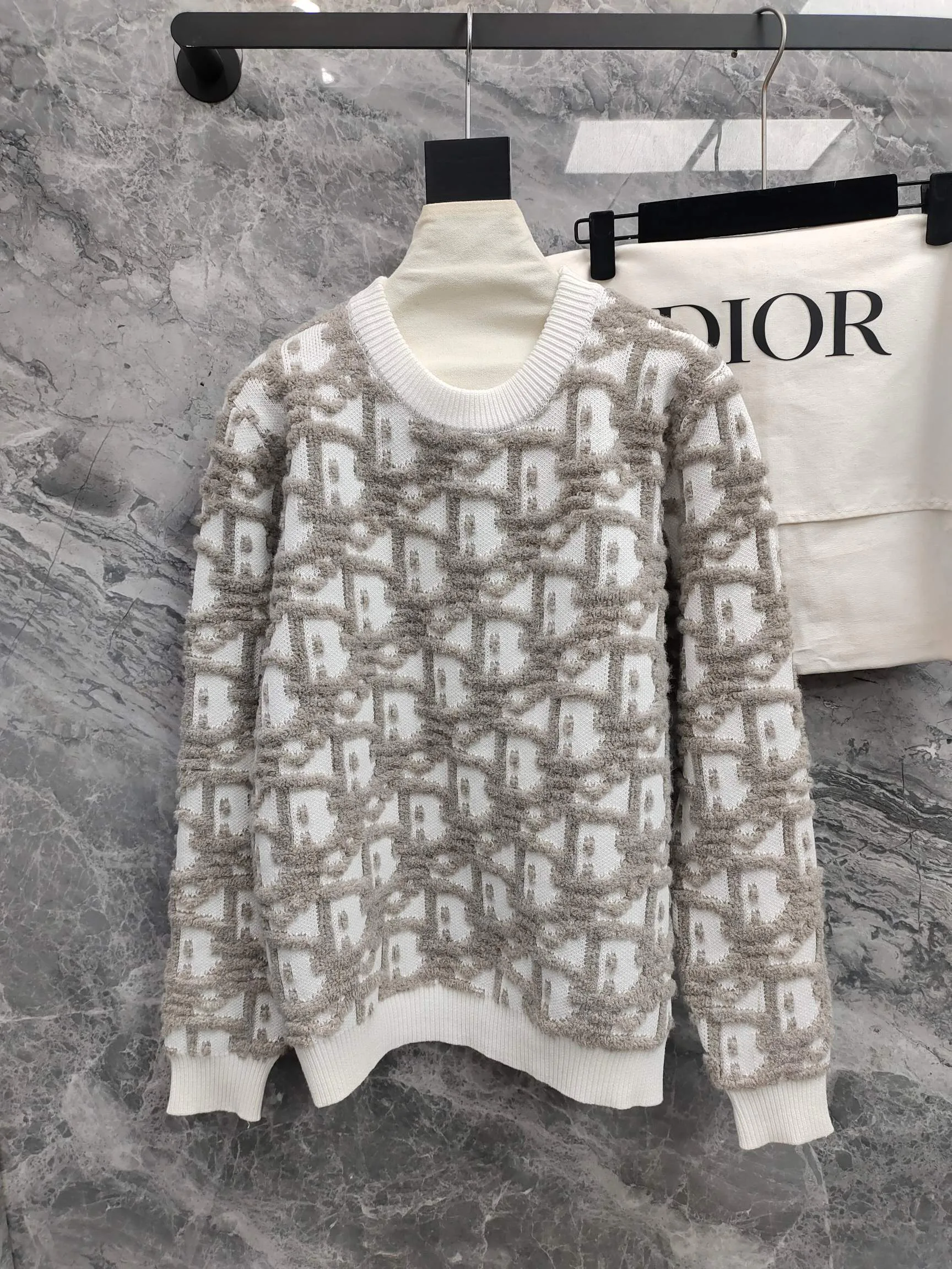 Свитеры Женские Christian Dior 250223