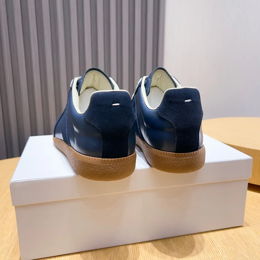 Кроссовки Женские Maison Margiela 17286710