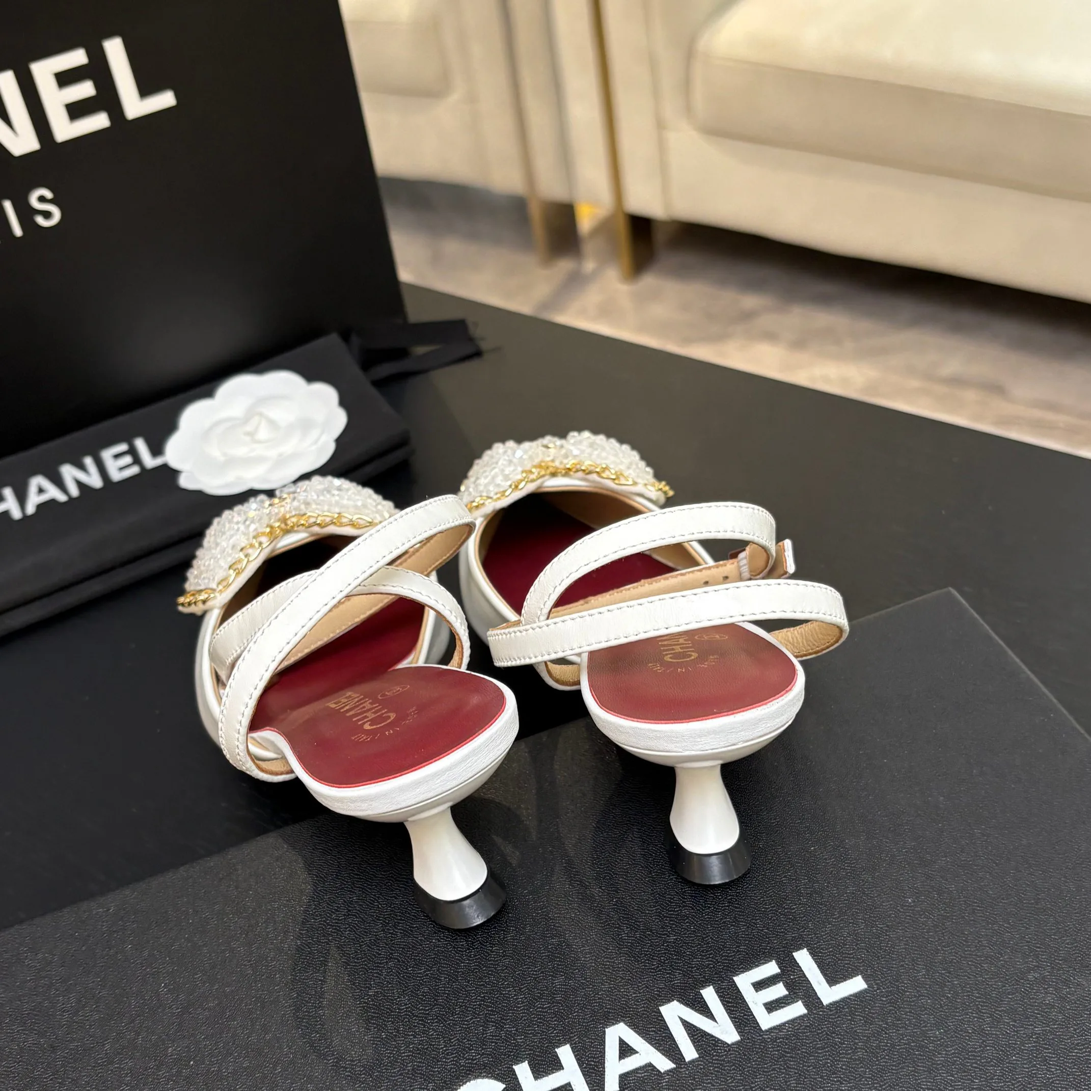 Туфли Женские Chanel 17303638
