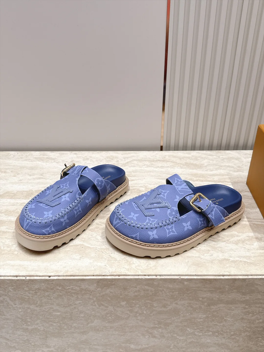 Мюли И Сабо Женские Louis Vuitton 18187134