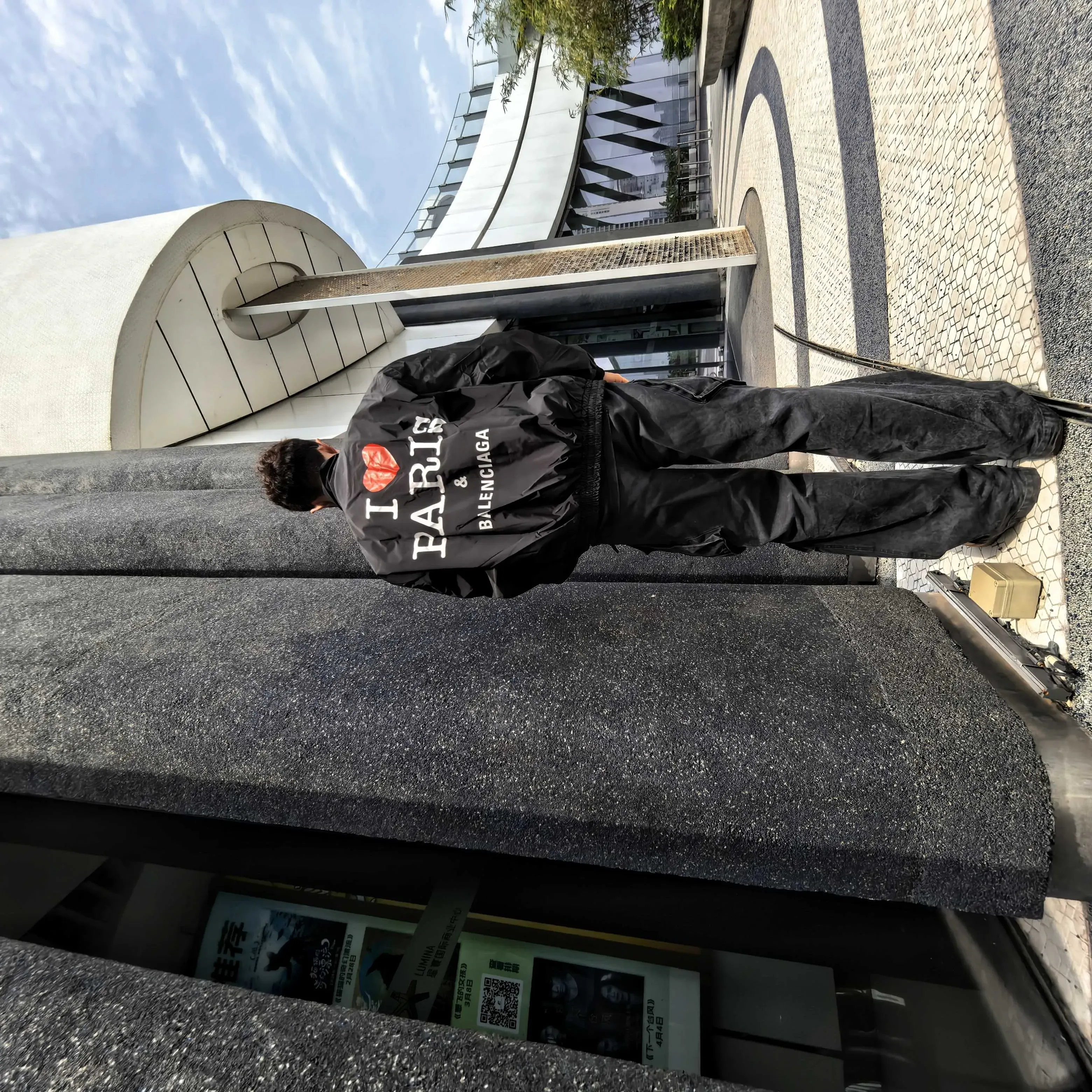 Куртки Женские Balenciaga