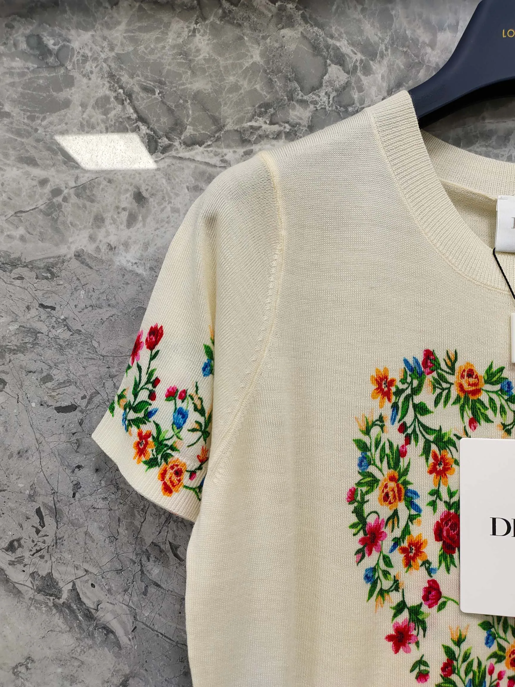 Футболки Женские Christian Dior 13549560