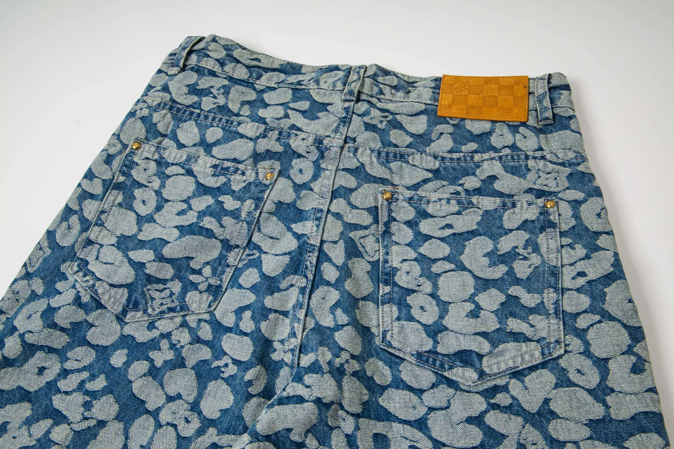 Джинсы Женские Louis Vuitton 11544981