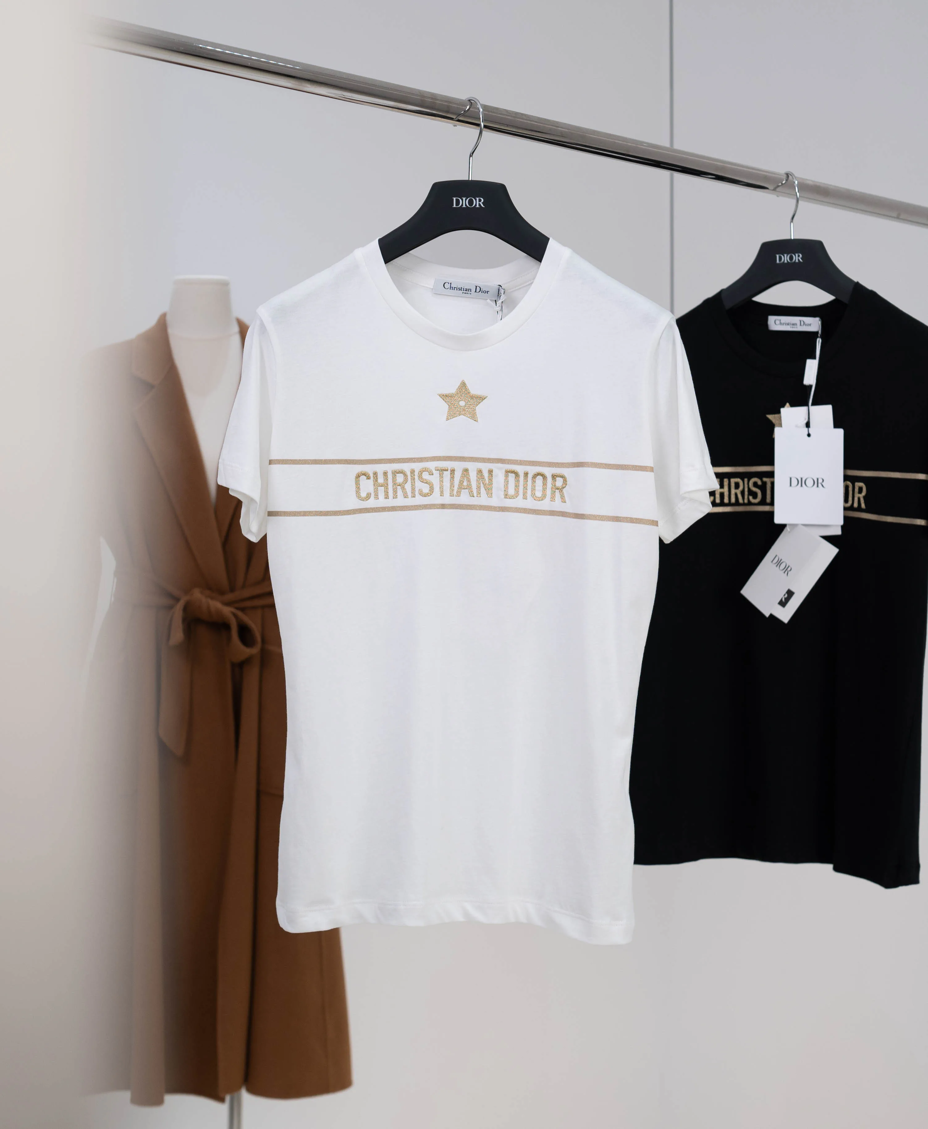 Футболки Женские Christian Dior 17737884