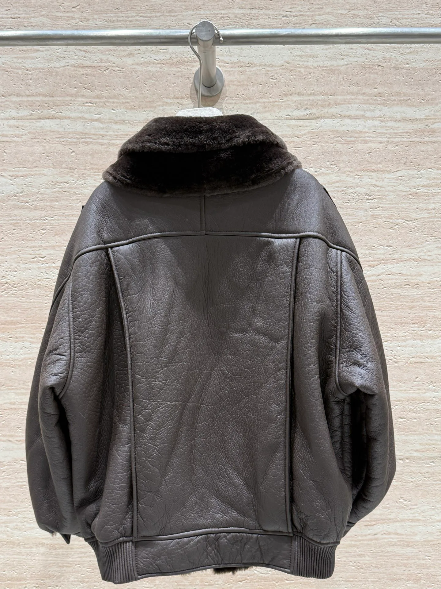 Кожаные Куртки И Дублёнки Женские Saint Laurent 1200022