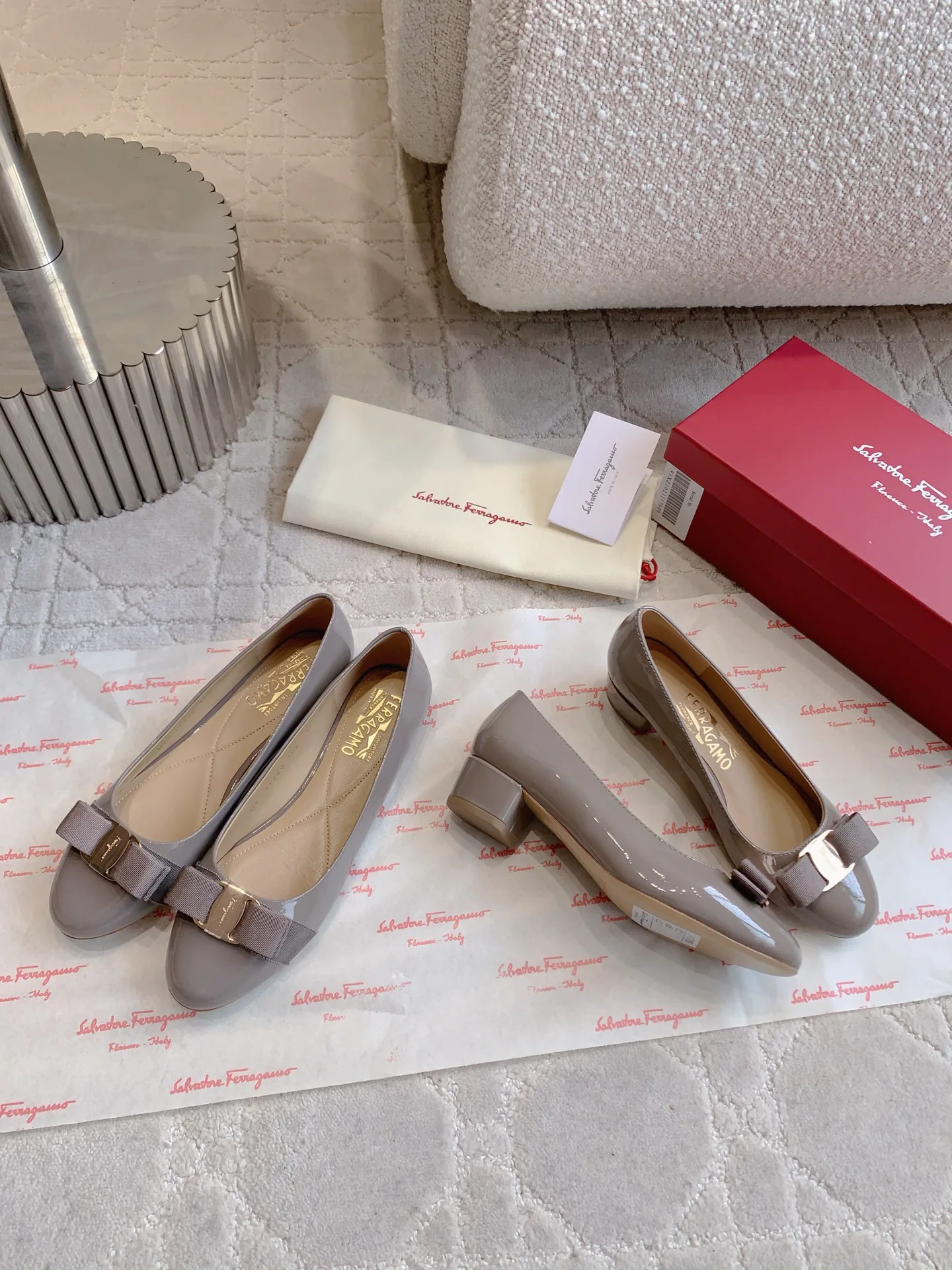 Балетки Женские Salvatore Ferragamo 11870086