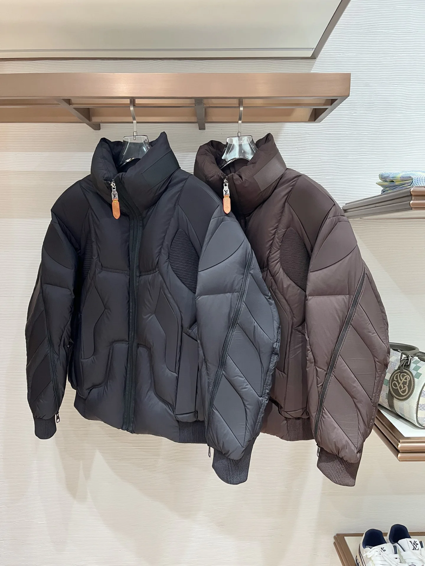 Куртки И Пуховики Мужские Louis Vuitton 17930652