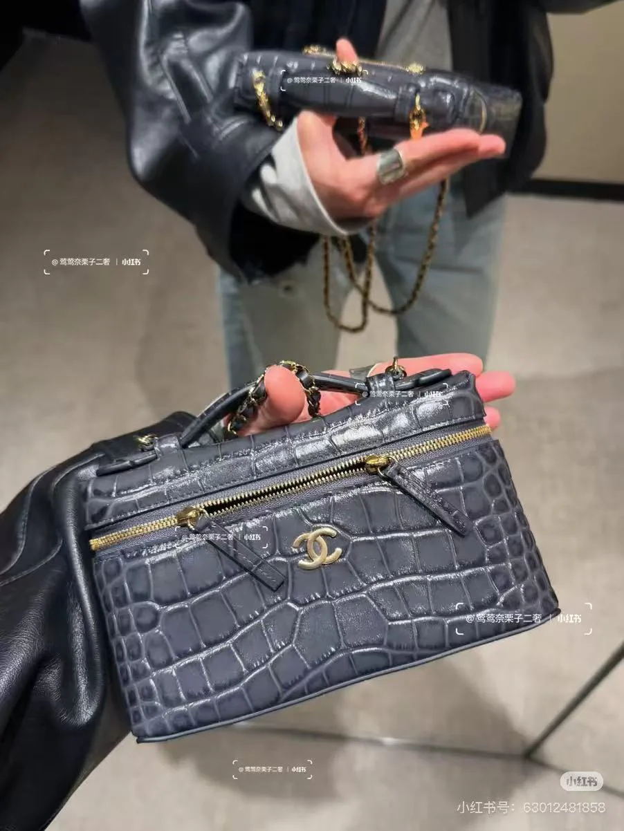 Классические Сумки Женские Chanel 17239698