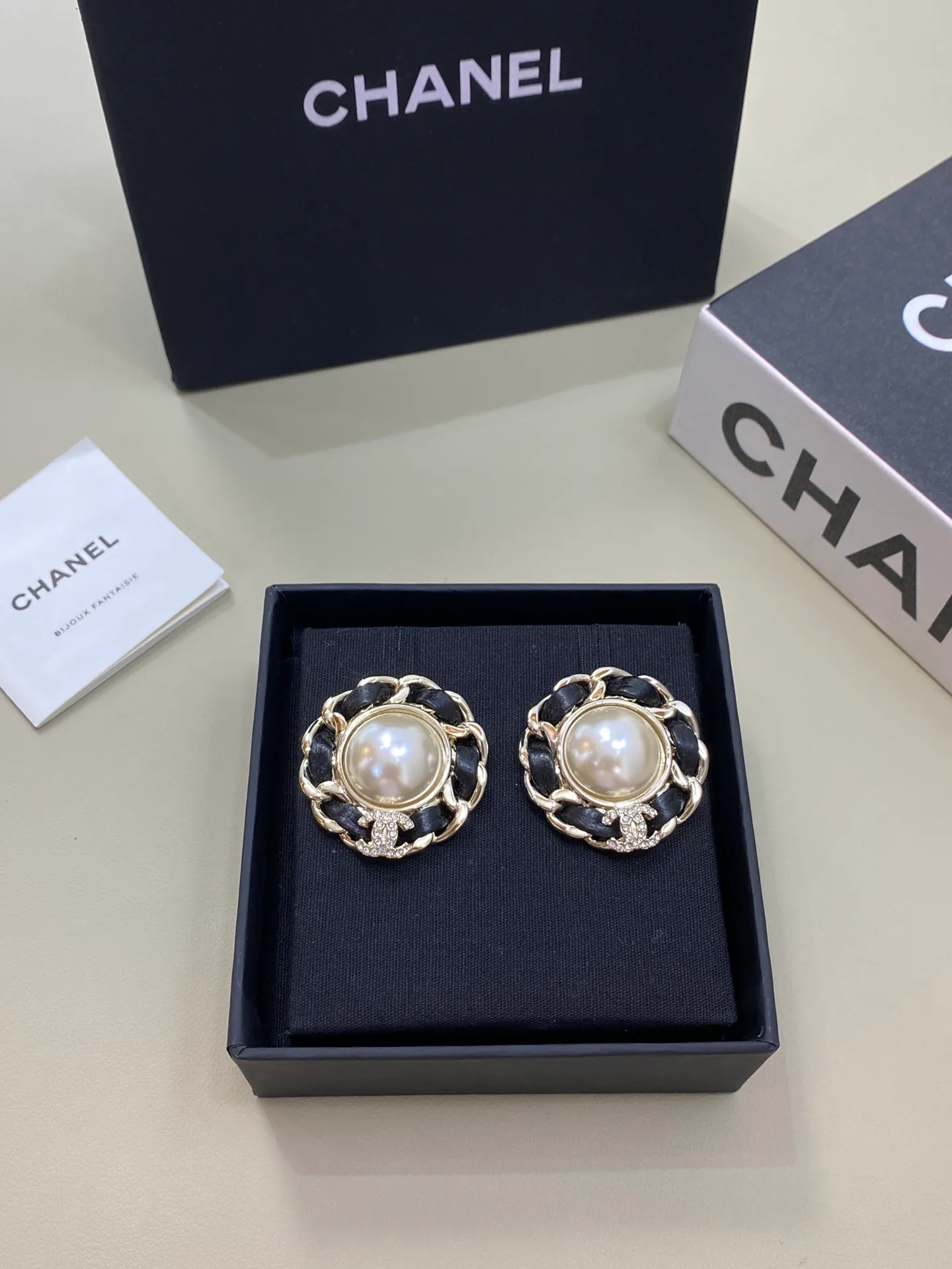 Бижутерия Chanel 693509