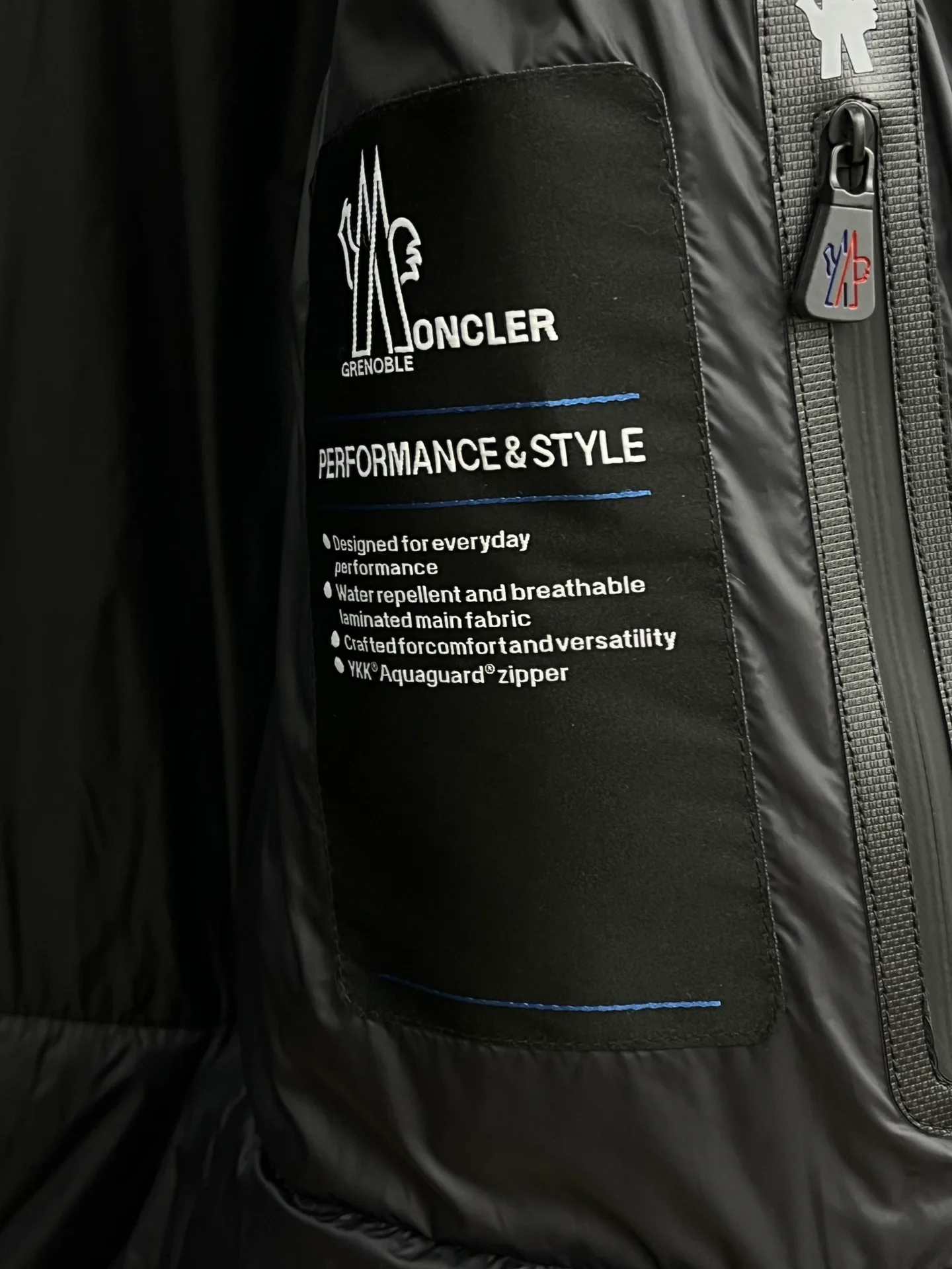 Куртки И Пуховики Мужские Moncler 18194605
