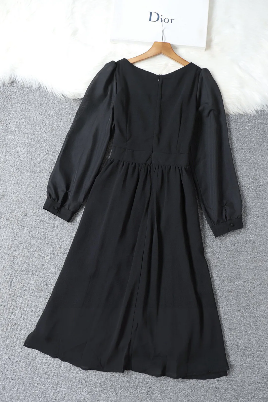 Платья Женские Christian Dior 19076748