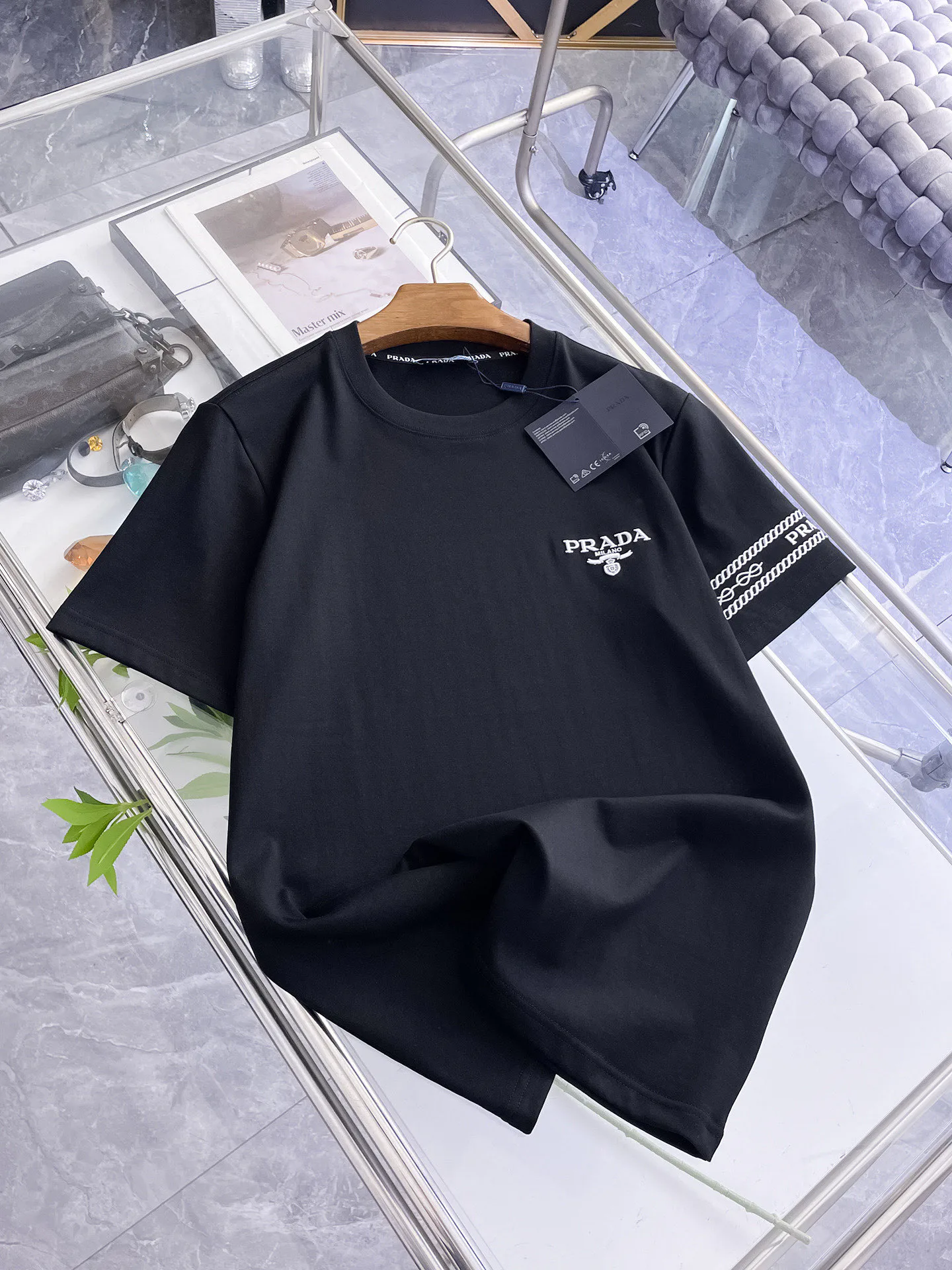 Футболки Мужские Prada 17579840