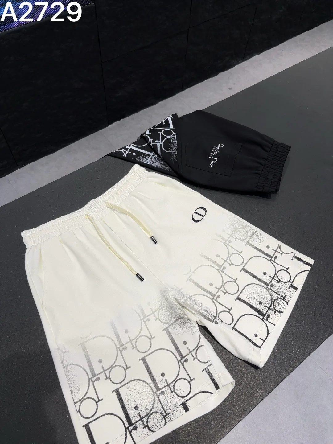 Шорты Мужские Christian Dior 11457749