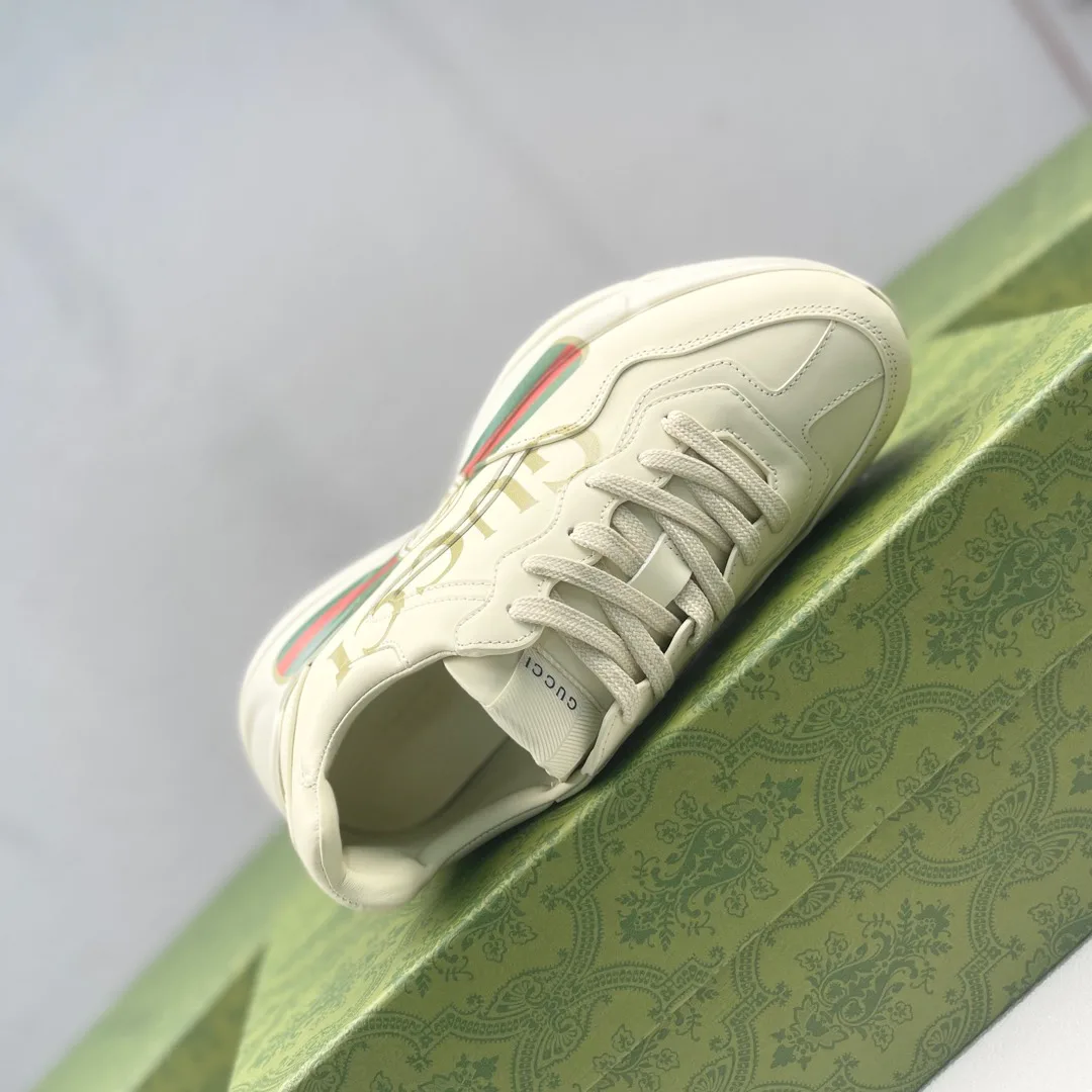 Кроссовки Женские Gucci 5879899