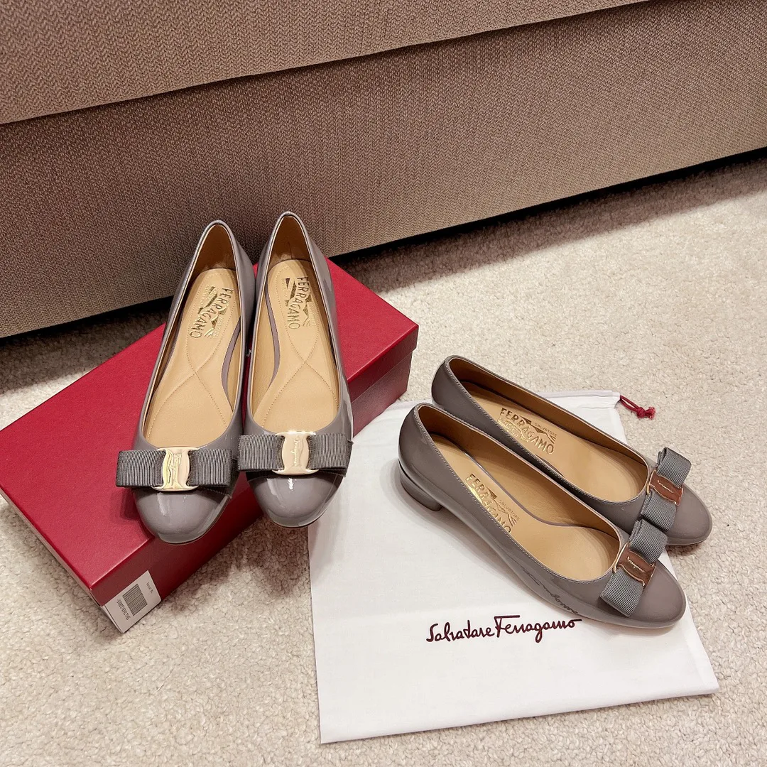 Туфли Женские Salvatore Ferragamo 11902007