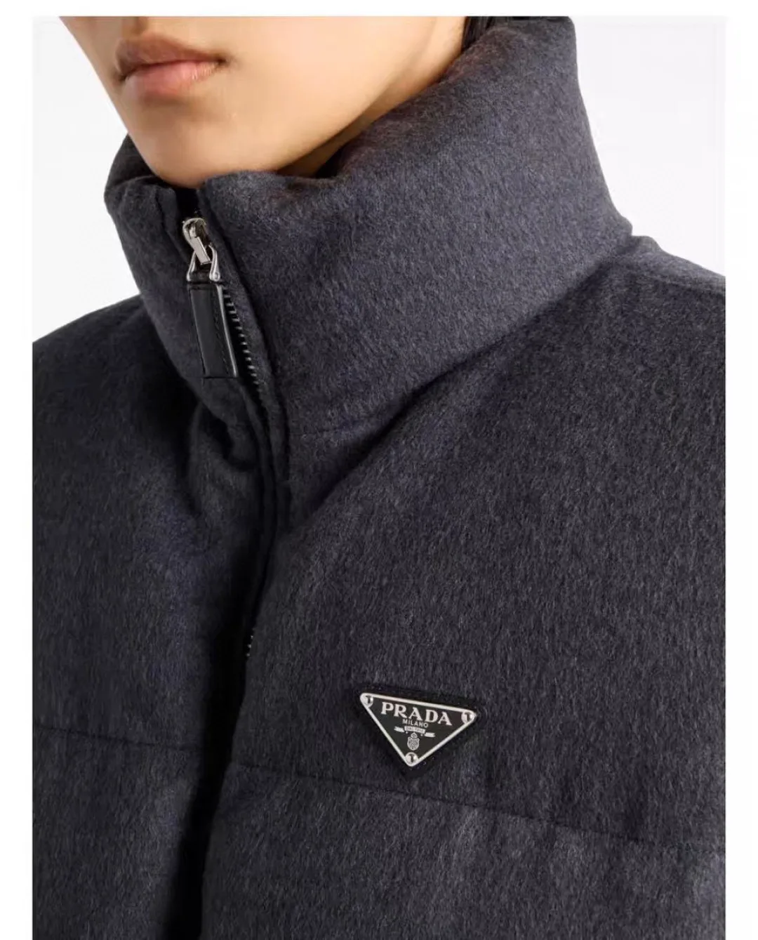 Жилеты Женские Prada 18652189