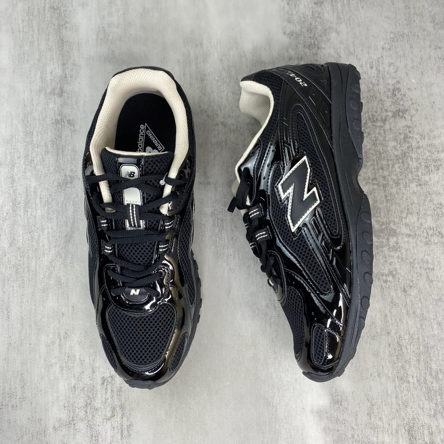 Кроссовки Женские New Balance 17963595