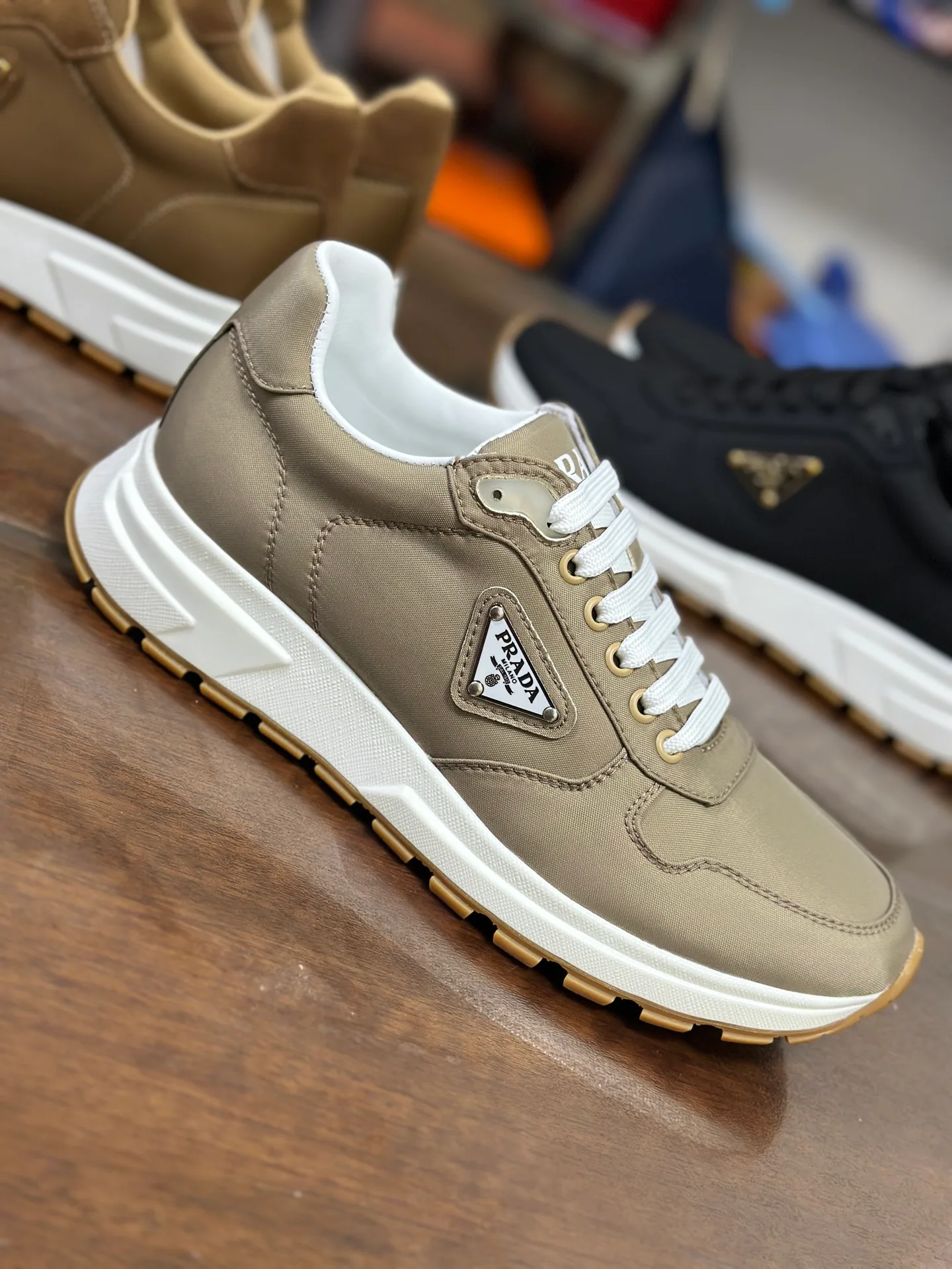 Кроссовки Мужские Prada 10456795