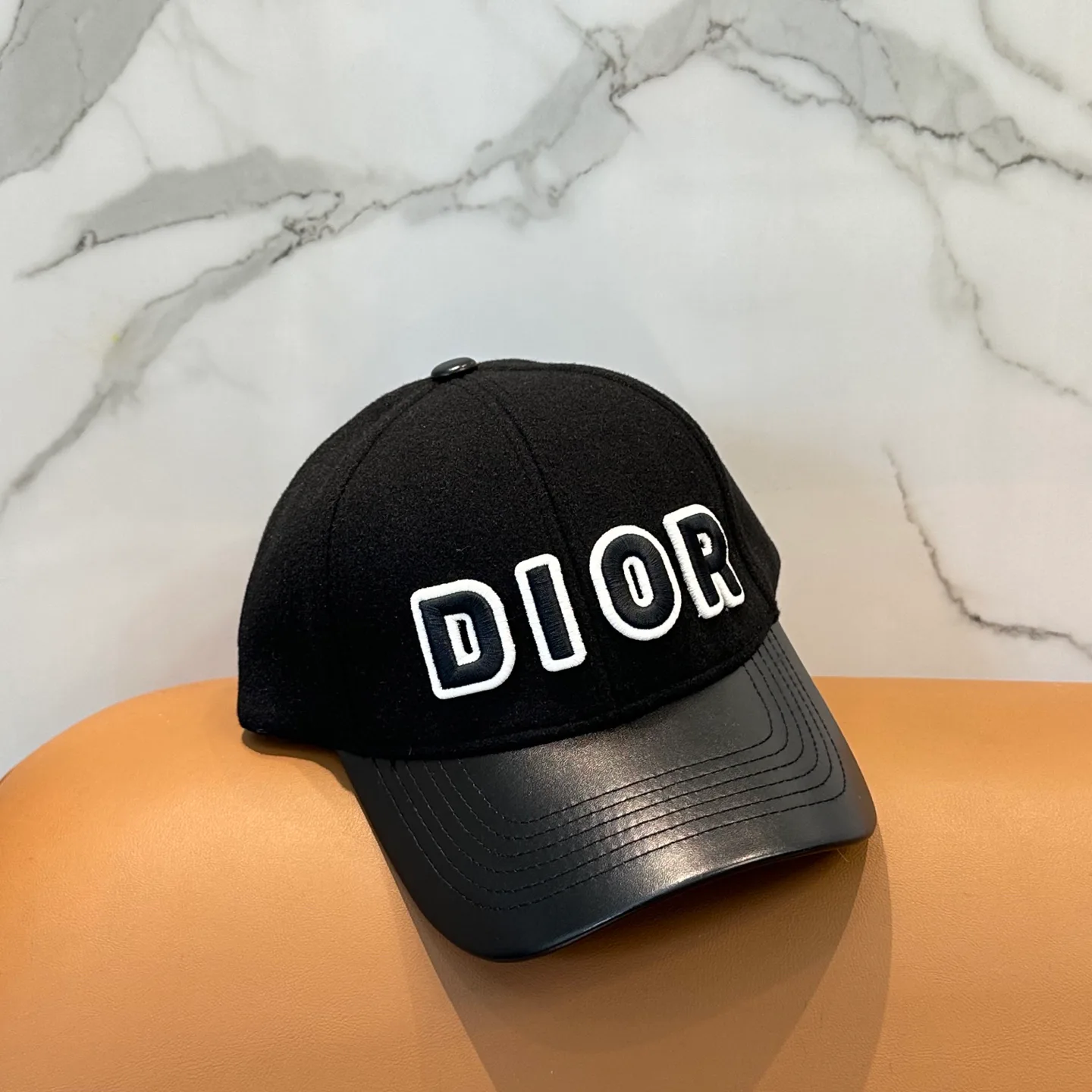 Головные Уборы Christian Dior 288581