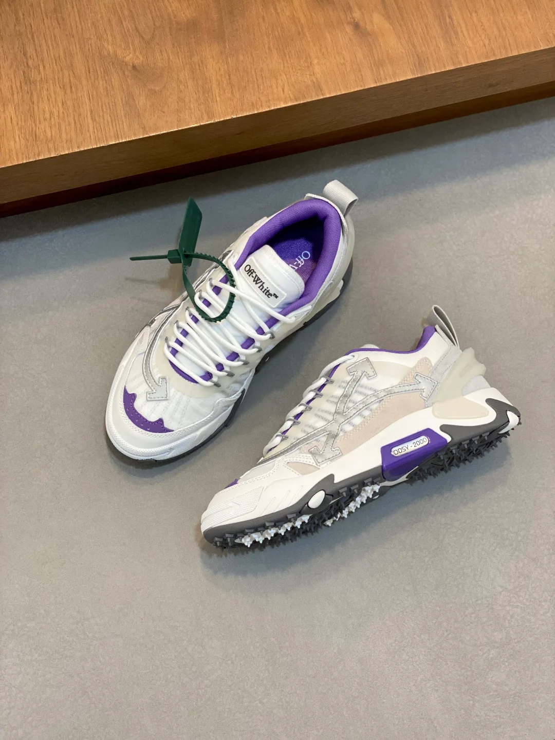 Кроссовки Женские Off-White 12842868