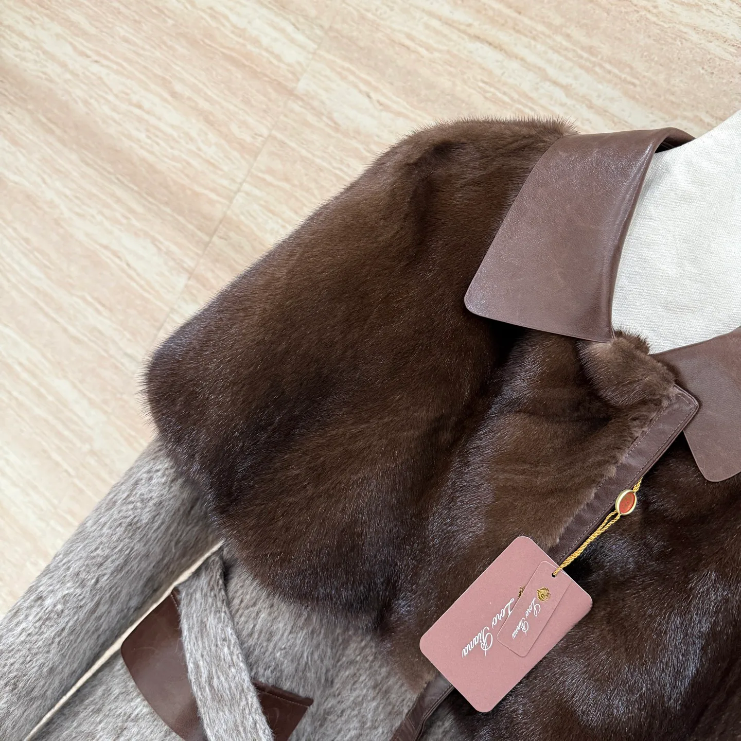 Шубы Женские Loro Piana 2772662