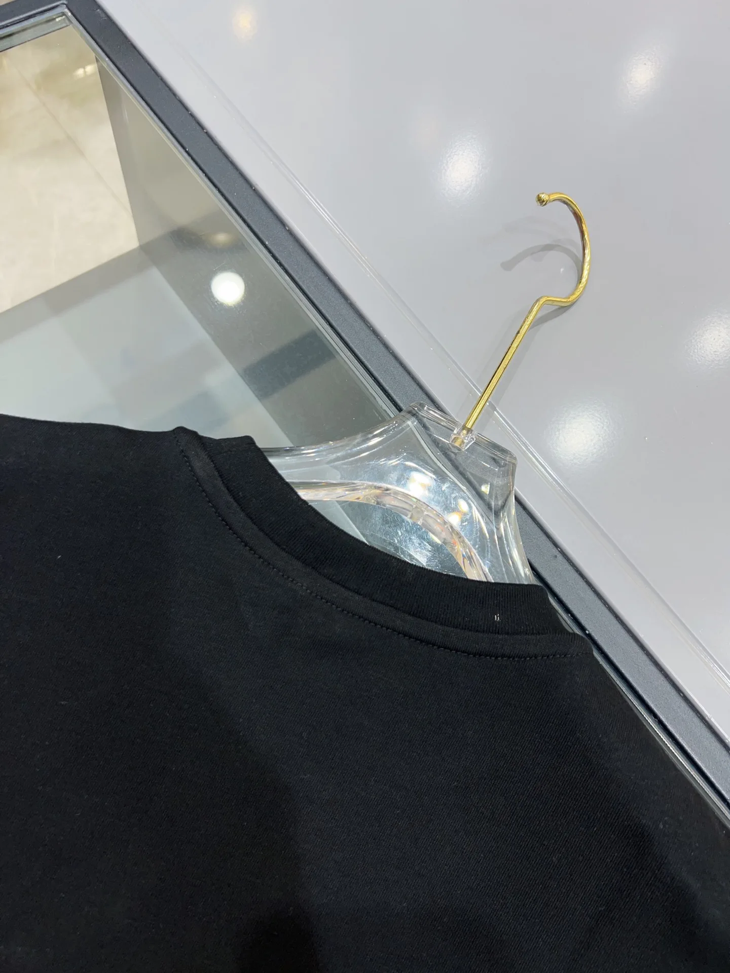 Футболки Женские Moncler 11076510