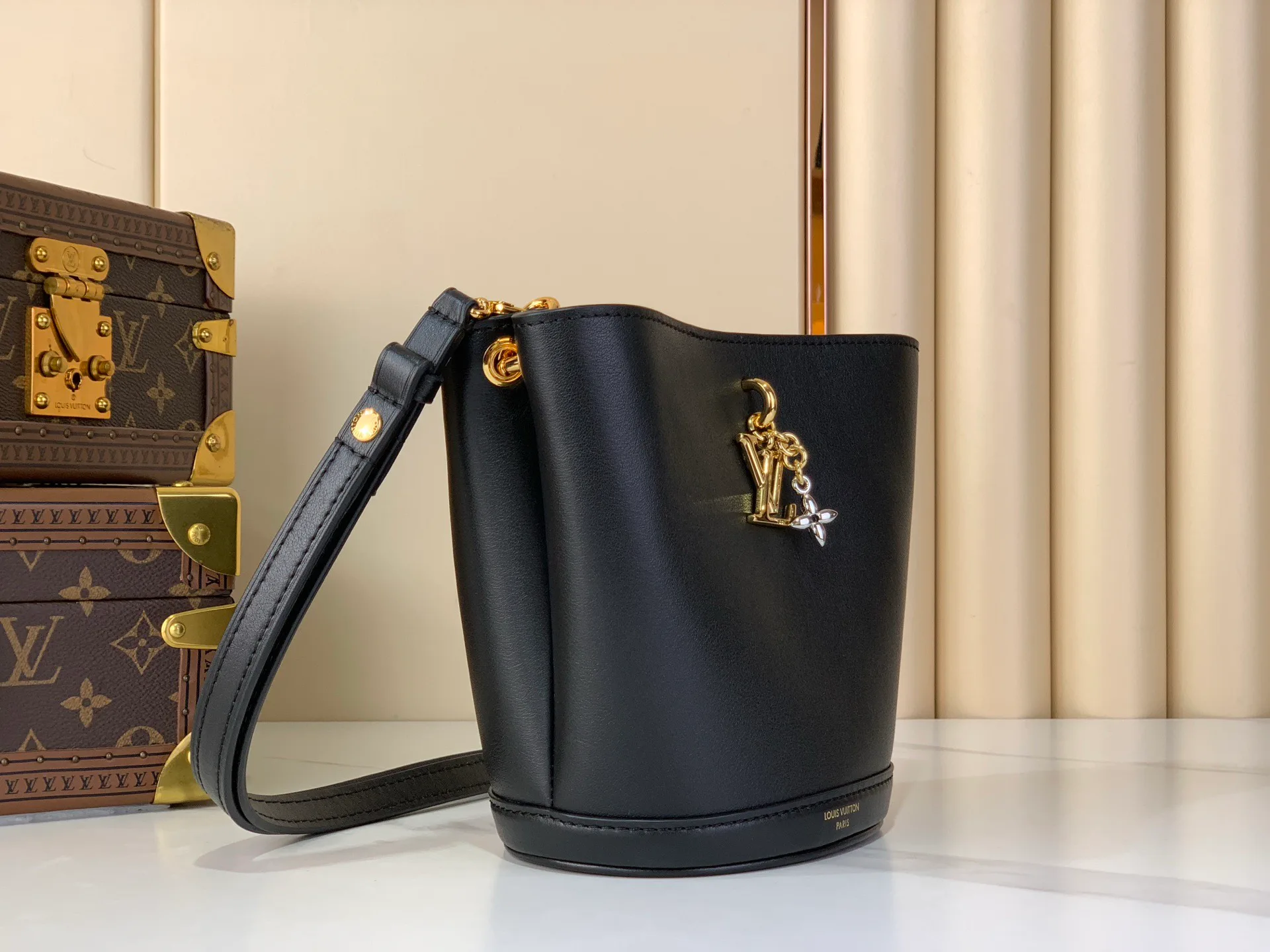 Сумки На Ремне Женские Louis Vuitton 13455886