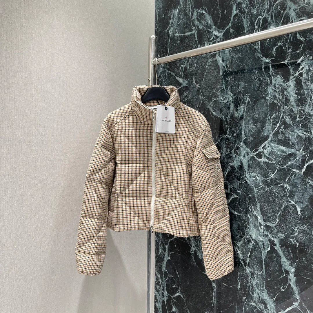 Куртки И Пуховики Женские Moncler 1451987
