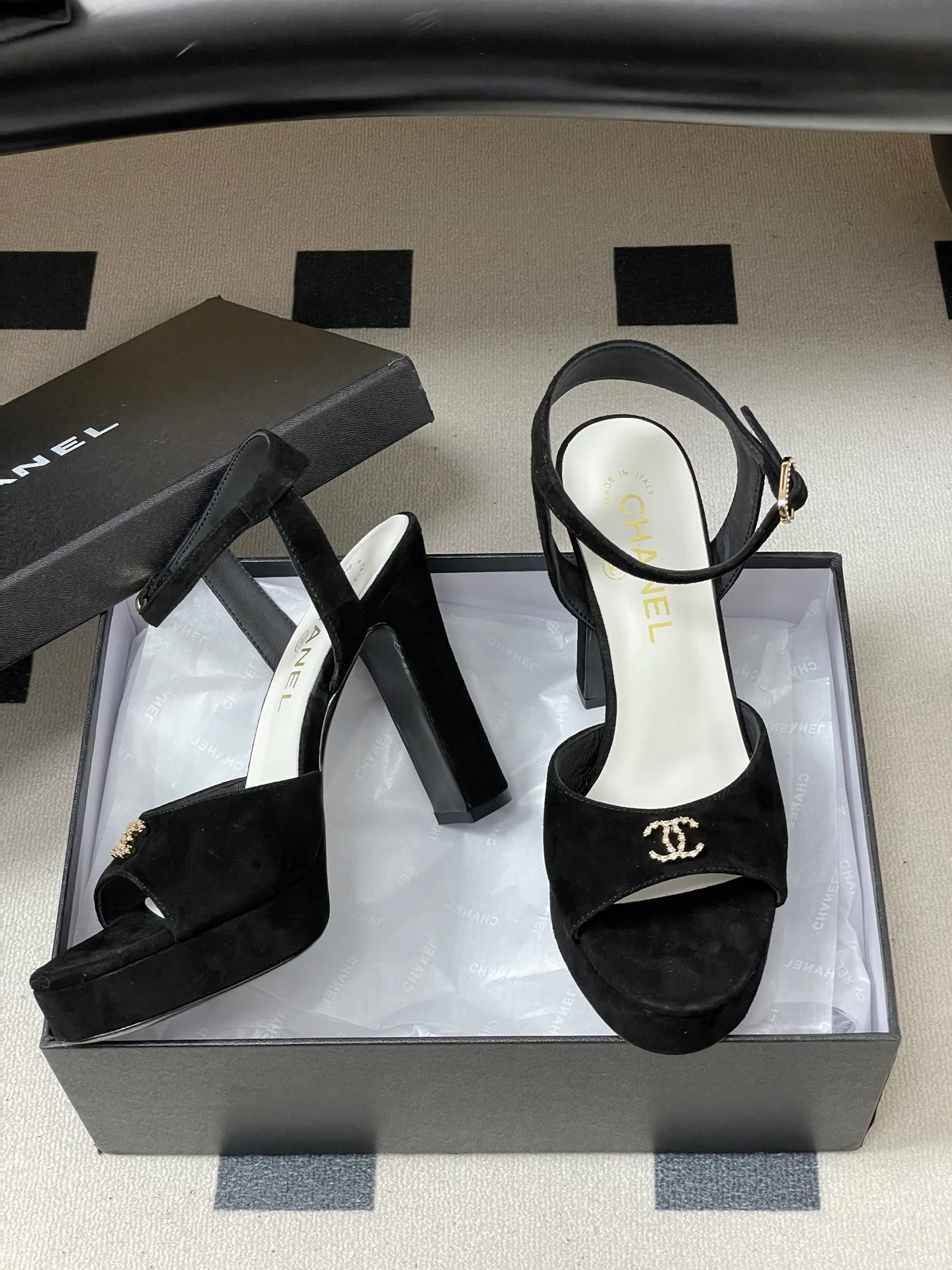 Босоножки Женские Chanel 13343871