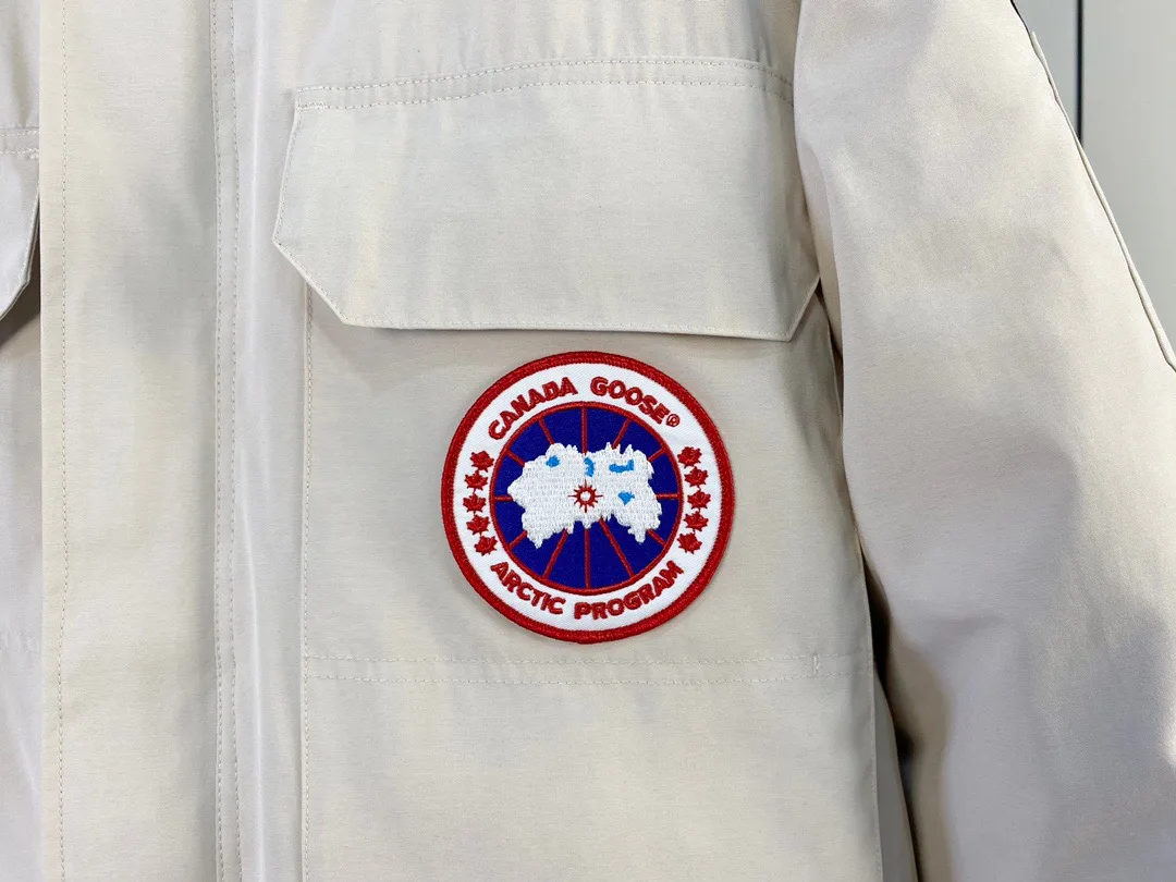 Куртки И Пуховики Женские Canada Goose 798378